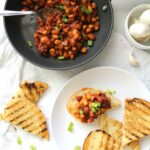 Perfect for breakfast, brunch or a snack, this Zesty White Bean Garlic Toast takes less than 15 minutes and is a filling and healthy choice | ThisSavoryVegan.com