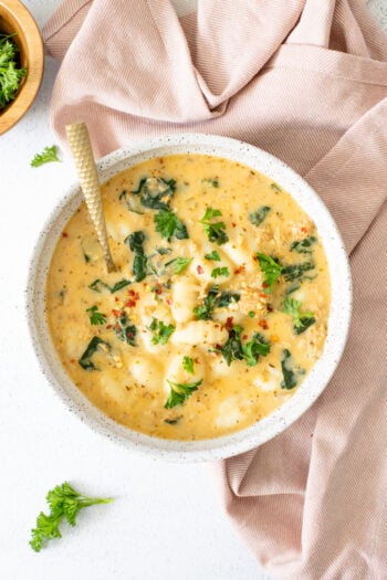 This Vegan Sausage, Kale & Gnocchi Soup is extremely simple but also totally comforting. It also makes the best leftovers | ThisSavoryVegan.com #thissavoryvegan #vegansoup #gnocchirecipes
