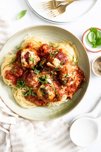Perfect for a date night or family dinner, this is The Best Vegan Spaghetti & Meatballs you will ever have. Delicious and savory | ThisSavoryVegan.com #thissavoryvegan #veganmeatballs #datenightrecipes