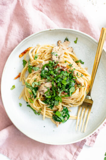 Creamy Vegan Mushroom Pasta | ThisSavoryVegan.com