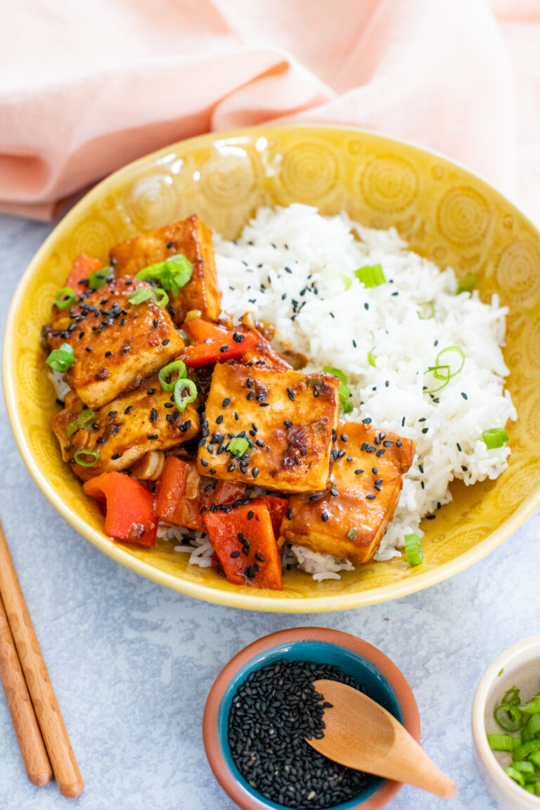 Sweet & Spicy Tofu Bowls This Savory Vegan