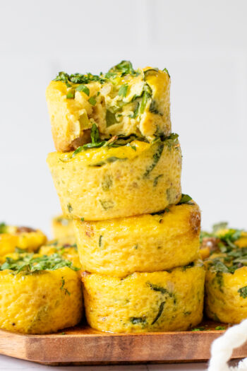 These Vegan Sausage & Egg Muffins are the ultimate brunch finger food or make ahead breakfast for meal prepping for the week | ThisSavoryVegan.com #thissavoryvegan #veganbrunchrecipes #veganmealprepbreakfast