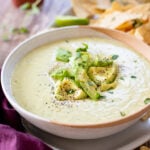 This Vegan Avocado Jalapeño Dip is creamy, spicy and the perfect dip for parties. You can also use it in tacos, bowls or salads | ThisSavoryVegan.com #thissavoryvegan #vegandip #vegansnacks