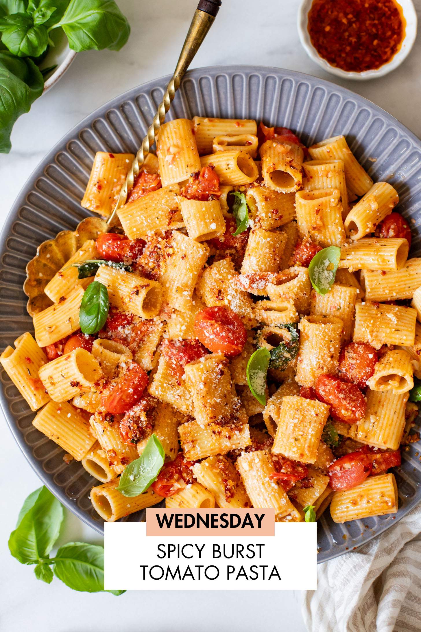 Not sure what to make for dinner this week? I have you covered with 5 simple & delicious vegan dinner ideas! | Vegan Dinner Plan #223 | ThisSavoryVegan.com #dinnerplan #veganmealprep #vegandinnerplan