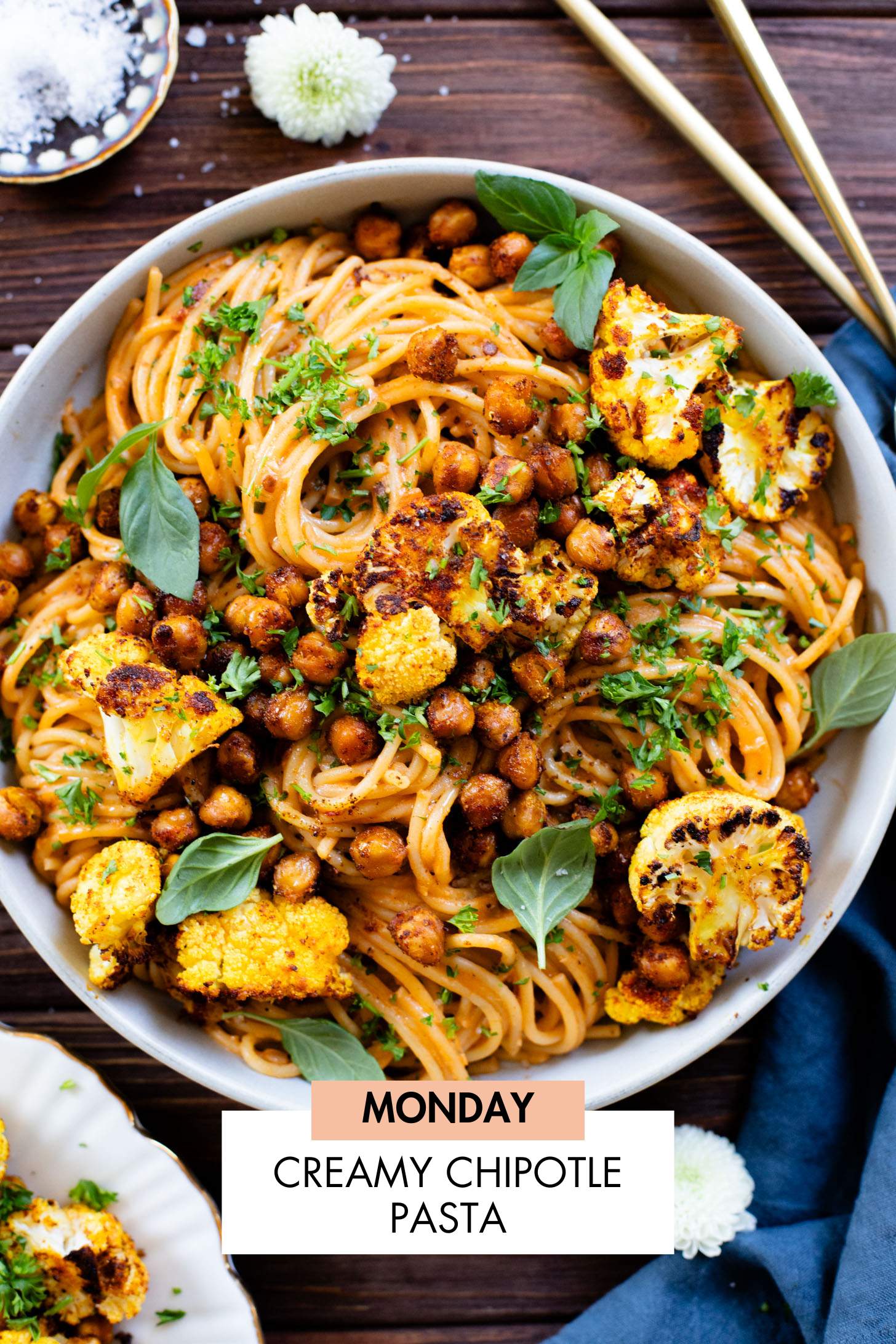 Not sure what to make for dinner this week? I have you covered with 5 simple & delicious vegan dinner ideas! | Vegan Dinner Plan #224 | ThisSavoryVegan.com #dinnerplan #veganmealprep #vegandinnerplan