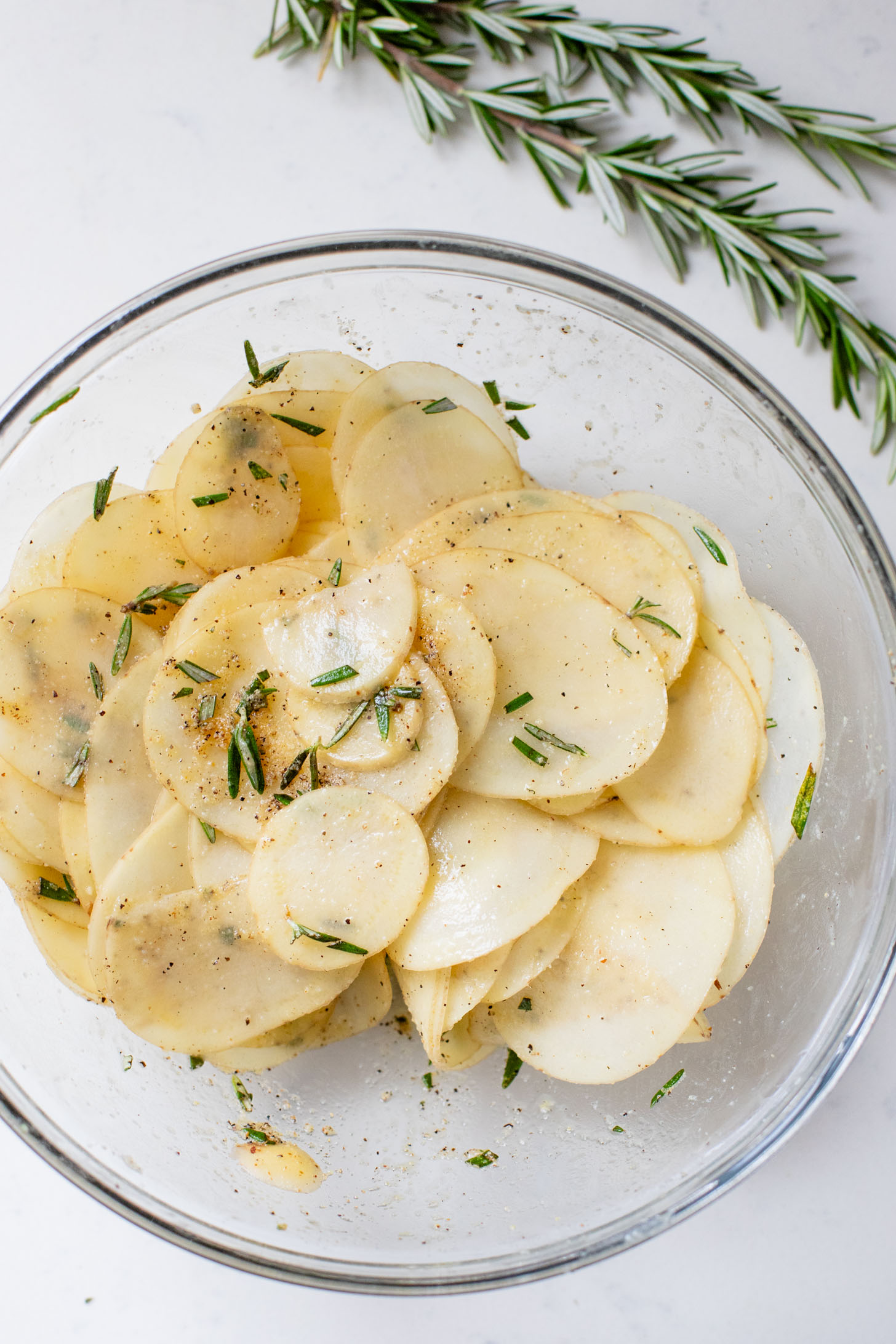 The perfect holiday appetizer - these Puff Pastry Potato Tarts have flakey crust, a creamy non-dairy spread & crispy rosemary potatoes | ThisSavoryVegan.com #thissavoryvegan #thanksgivingappetizers #holidaypartyfood