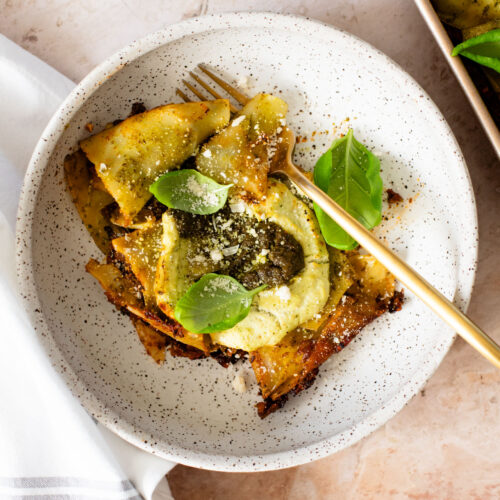 This Pesto Mushroom Sheet Pan Lasagna takes the work out of lasagna. A dairy-free lasagna recipe that doesn't skip on flavor | ThisSavoryVegan.com #thissavoryvegan #veganlasagna #veganpesto