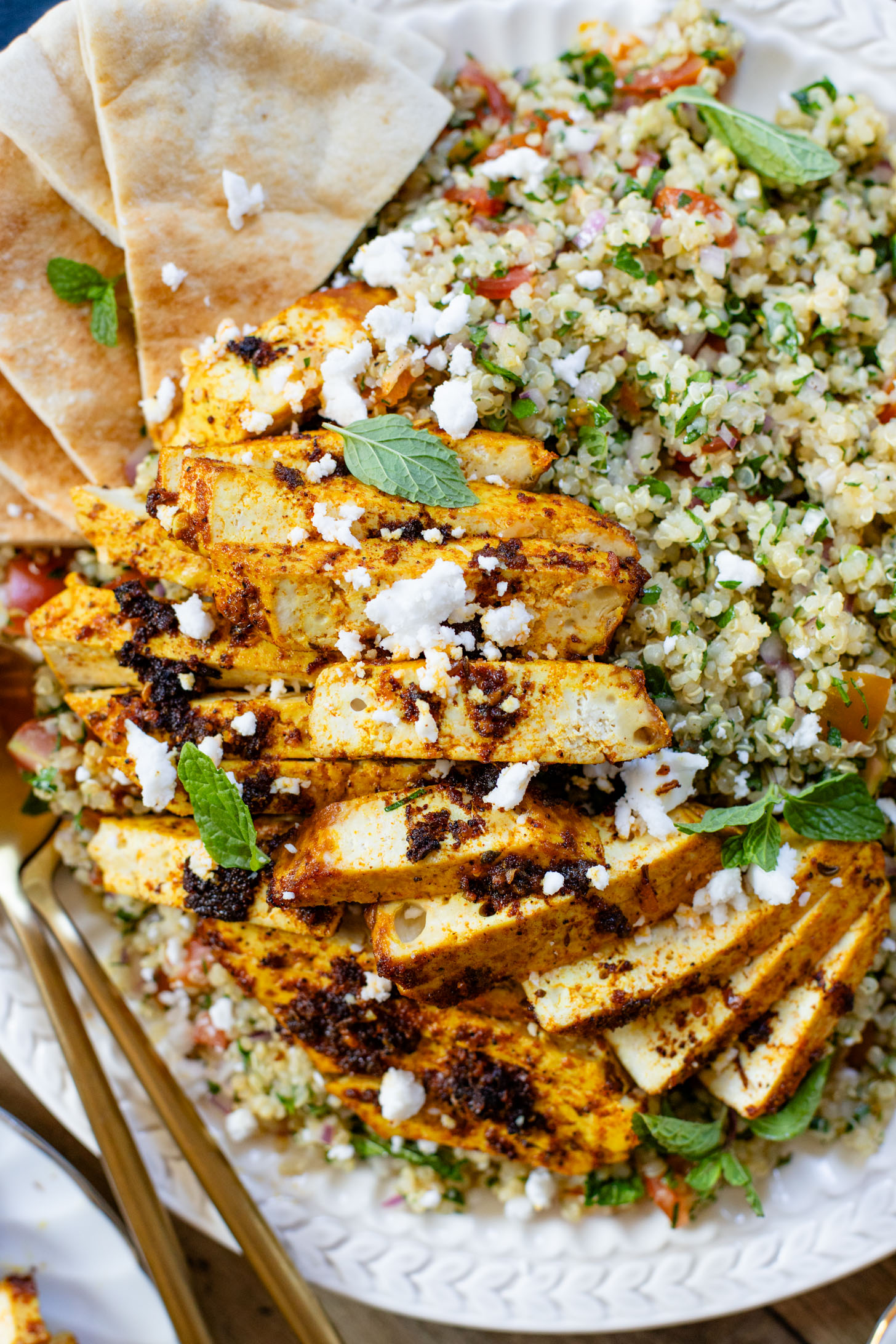 This Quinoa Tabbouleh with Baked Tofu is a high protein vegan recipe. Filled with healthy grains, fresh herbs & seasoned tofu | ThisSavoryVegan.com #thissavoryvegan #tabboulehsalad #highproteinvegan