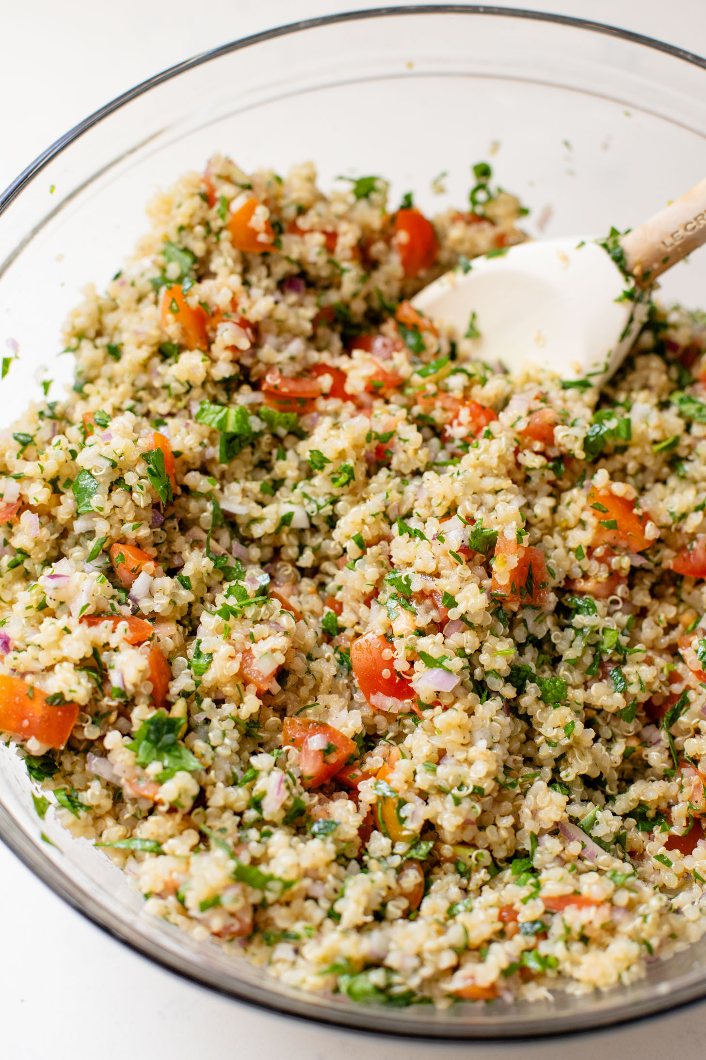 This Quinoa Tabbouleh with Baked Tofu is a high protein vegan recipe. Filled with healthy grains, fresh herbs & seasoned tofu | ThisSavoryVegan.com #thissavoryvegan #tabboulehsalad #highproteinvegan