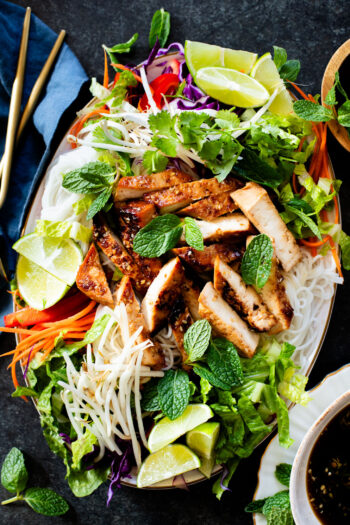 This Teriyaki Tofu & Rice Noodle Salad is the perfect healthy lunch or dinner recipe. Loaded with veggies, noodles and crispy tofu | ThisSavoryVegan.com #thissavoryvegan #noodlesalad #coldnoodlesalad
