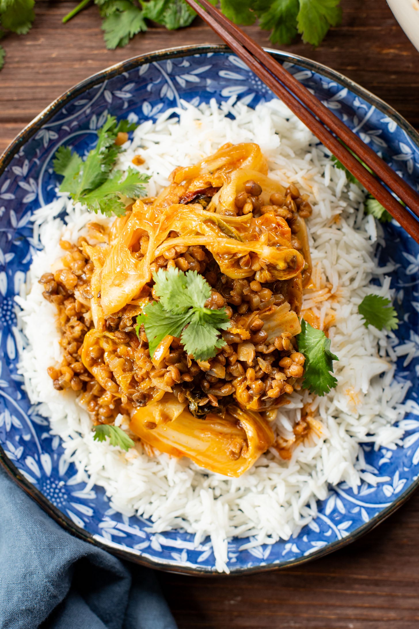 This Braised Cabbage & Lentils recipe is perfection! Napa cabbage is cooked in a coconut curry sauce with lentils until super tender | ThisSavoryVegan.com #thissavoryvegan #napacabbagerecipes #cozyveganrecipes