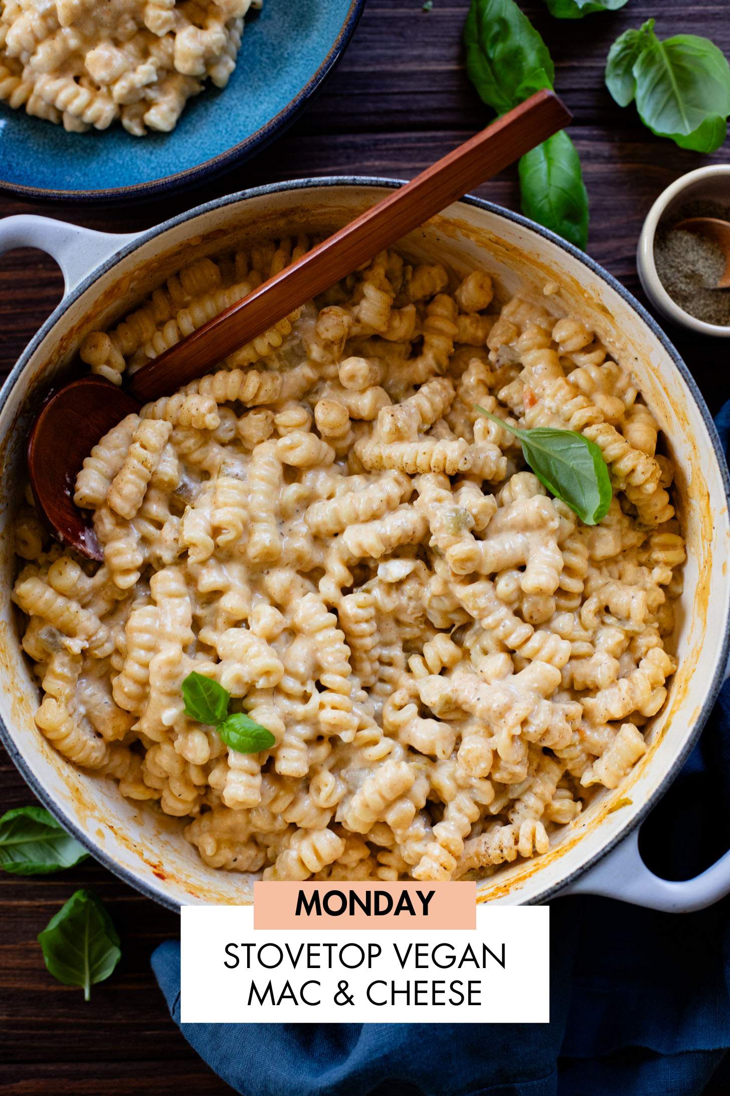 Not sure what to make for dinner this week? I have you covered with 5 simple & delicious vegan dinner ideas! | Vegan Dinner Plan #251 | ThisSavoryVegan.com