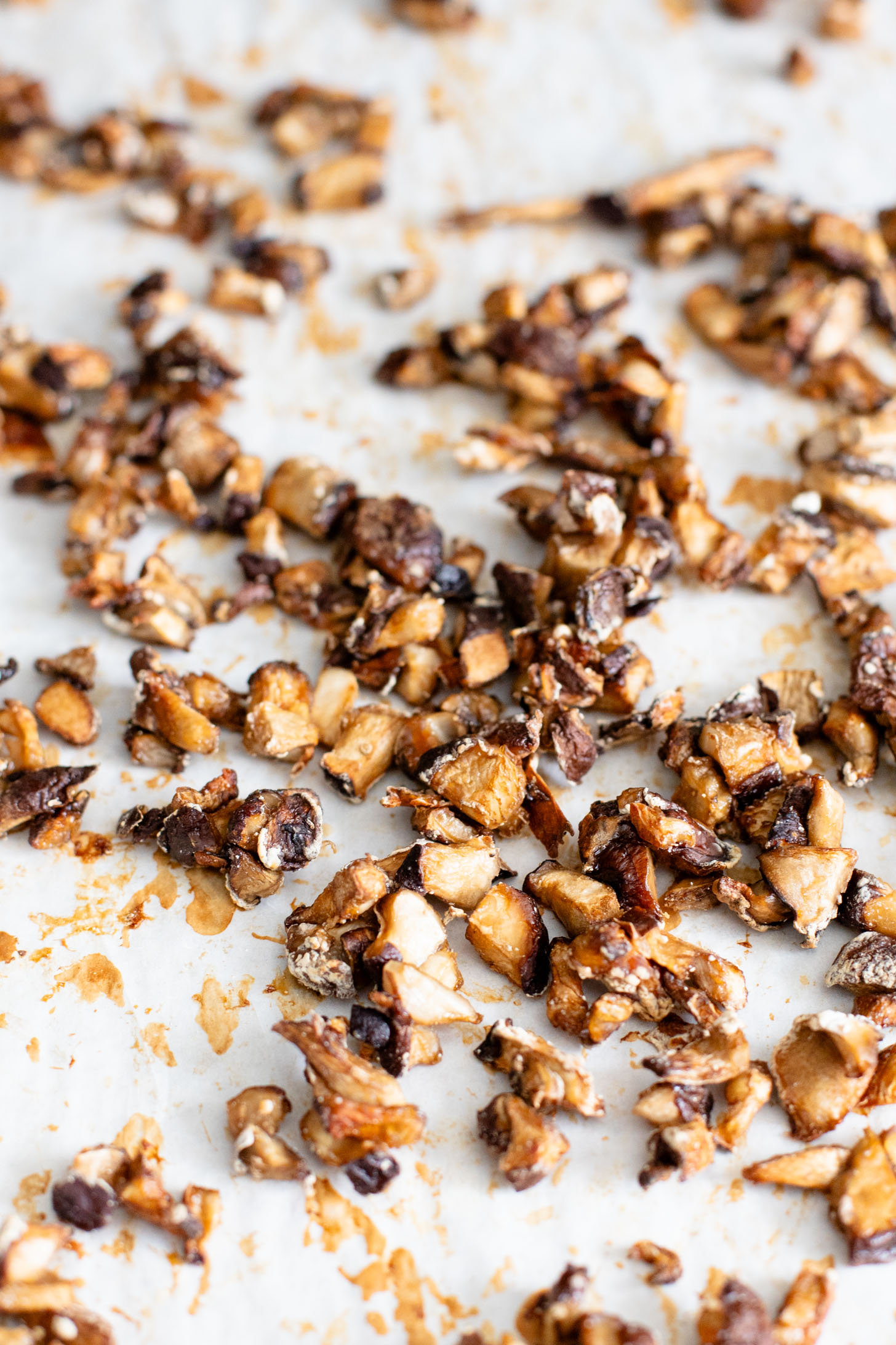 These Soyaki Mushroom Street Tacos are simple, delicious & vegan! Crispy mushrooms tossed in soyaki sauce & spicy slaw on mini corn tortillas | ThisSavoryVegan.com