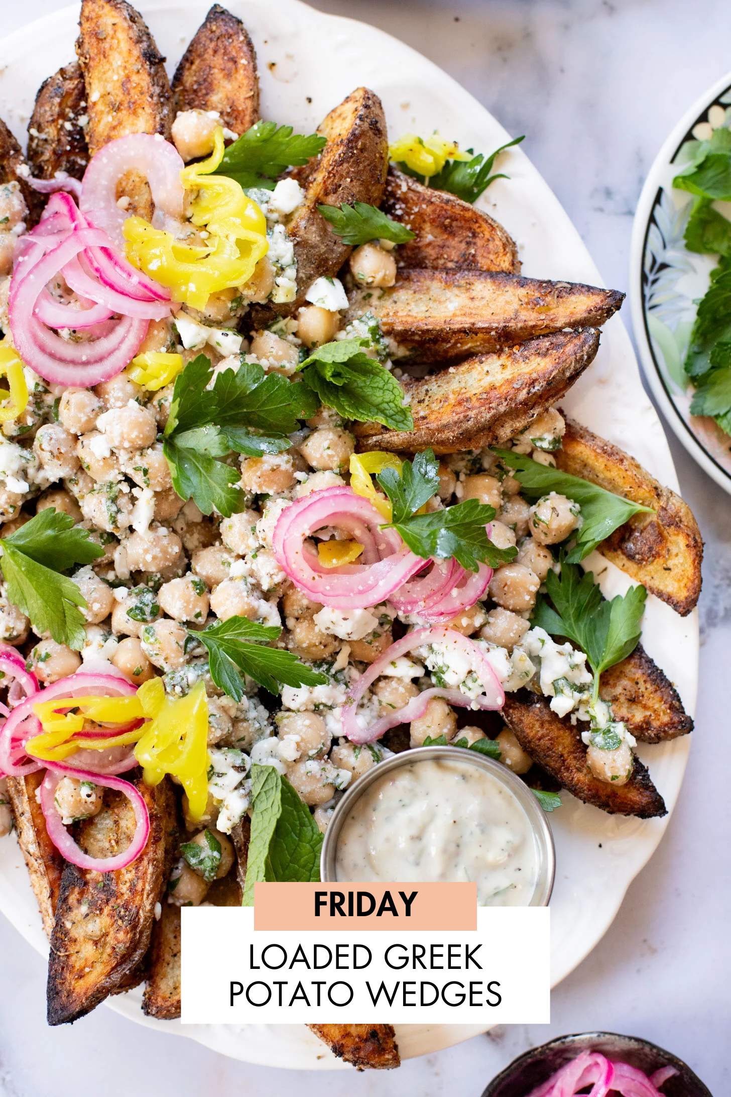 Not sure what to make for dinner this week? I have you covered with 5 simple & delicious vegan dinner ideas! | Vegan Dinner Plan #255 | ThisSavoryVegan.com