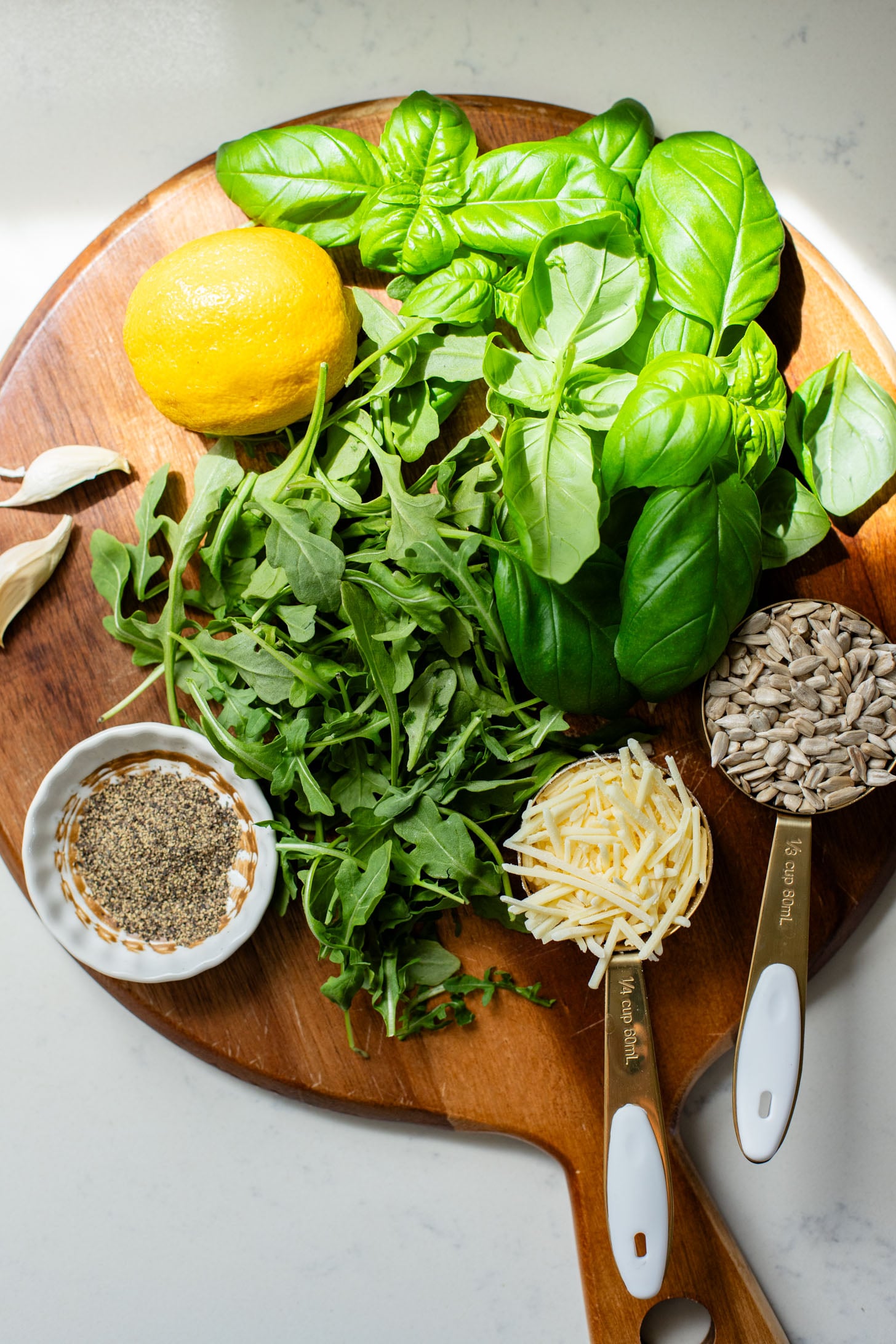 This Pesto & Asparagus Spaghetti is a the perfect vegan pasta dish! This spaghetti is tossed in homemade vegan pesto & tender asparagus pieces | ThisSavoryVegan.com