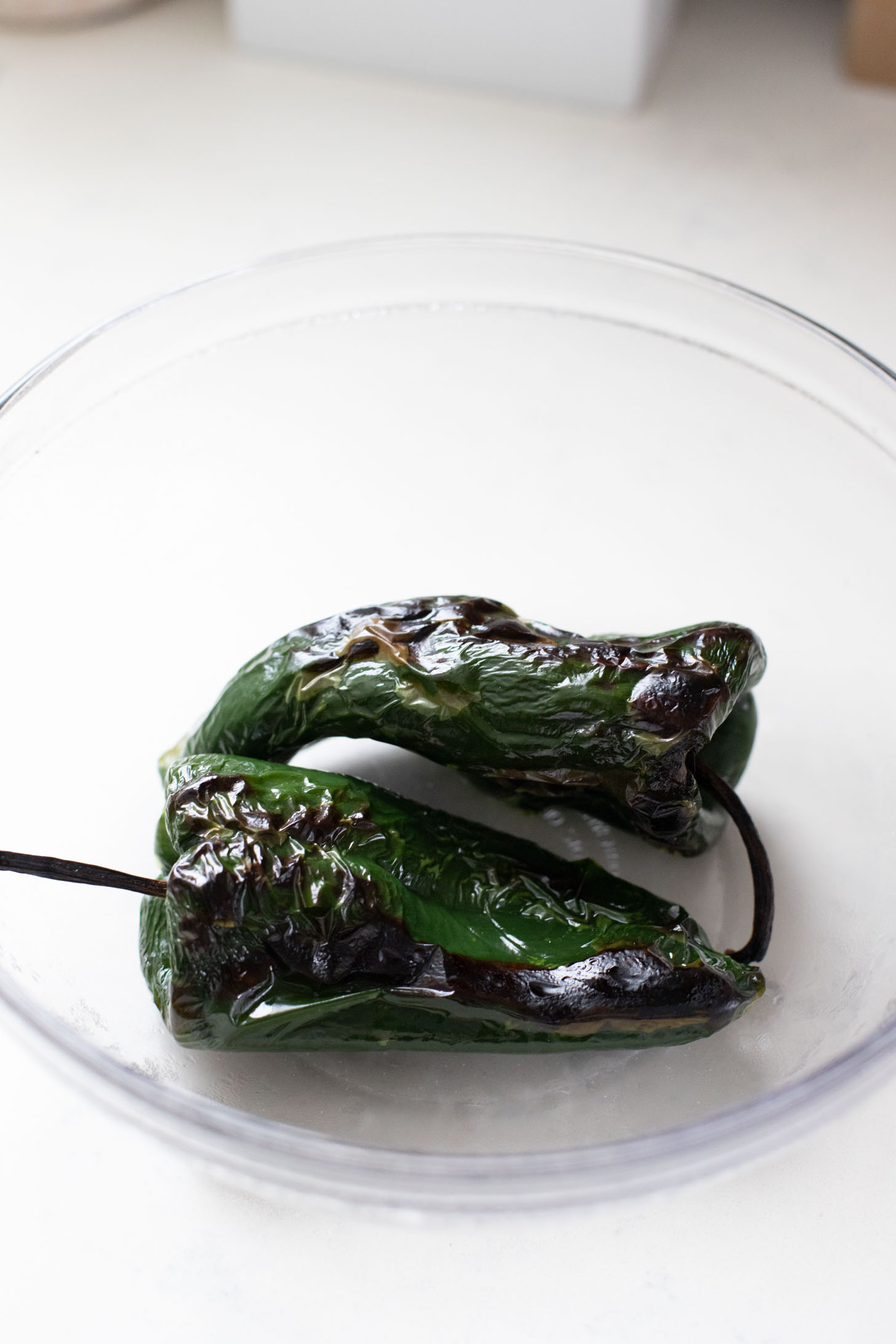 This Roasted Poblano Tofu Scramble is the perfect vegan breakfast! Filled with veggies and protein-packed, this is great for meal prep | ThisSavoryVegan.com