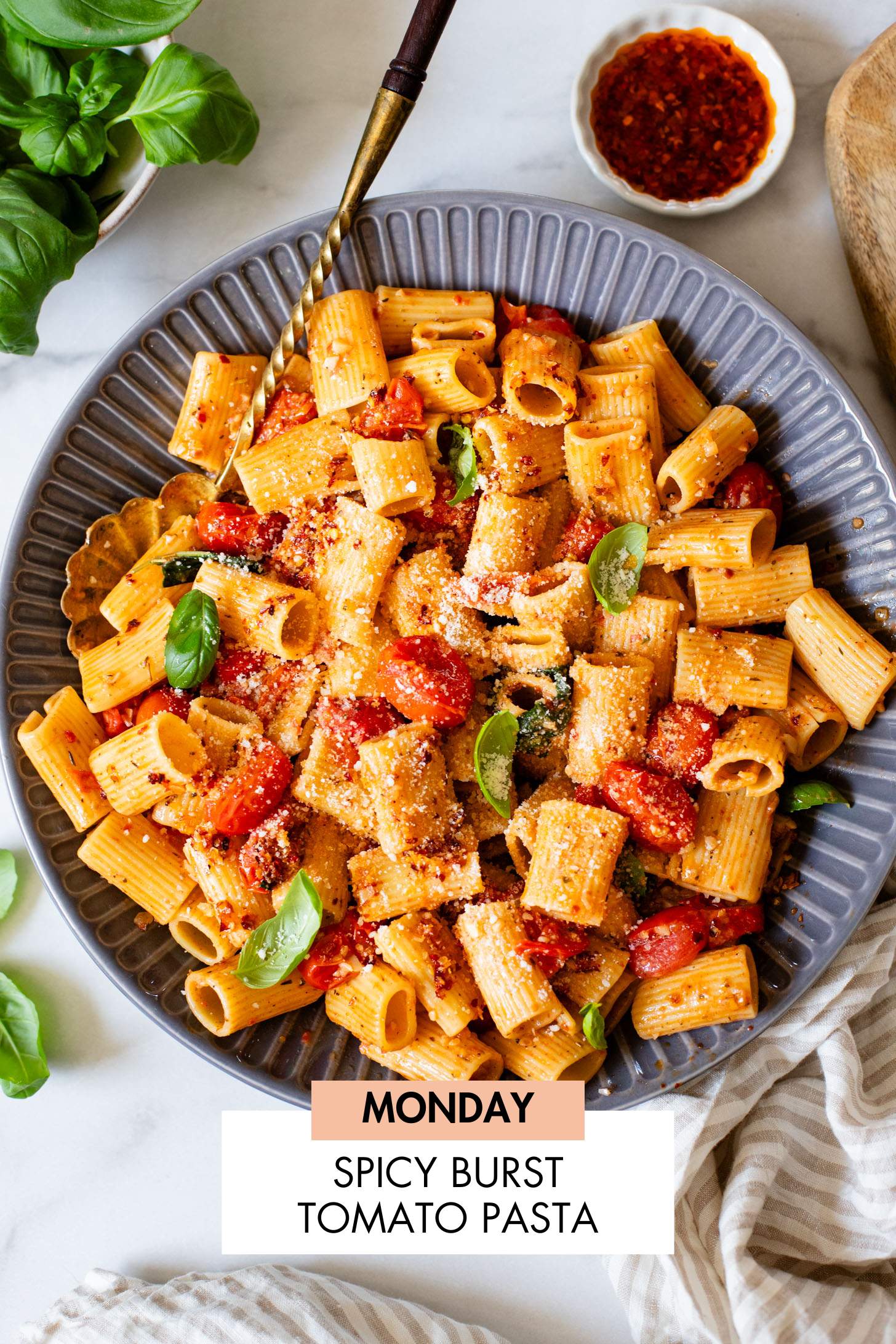 Not sure what to make for dinner this week? I have you covered with 5 simple & delicious vegan dinner ideas! | Vegan Dinner Plan #262 | ThisSavoryVegan.com