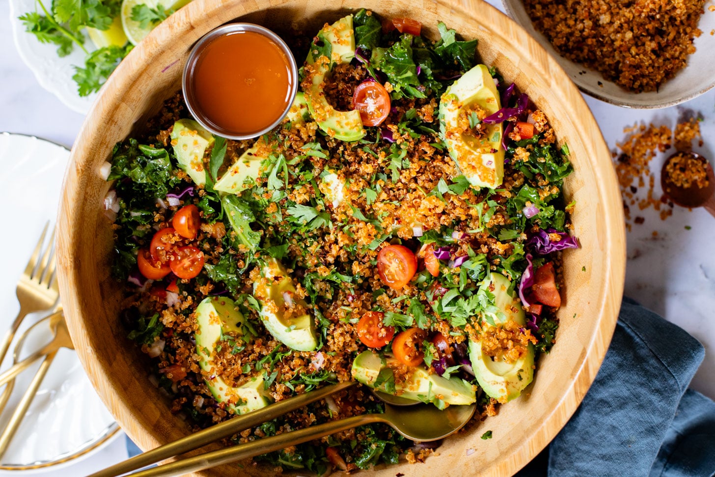 This Kale Taco Salad with Crispy Quinoa is my take on the Mendocino Farms recipe. A healthy and delicious vegan salad idea | ThisSavoryVegan.com
