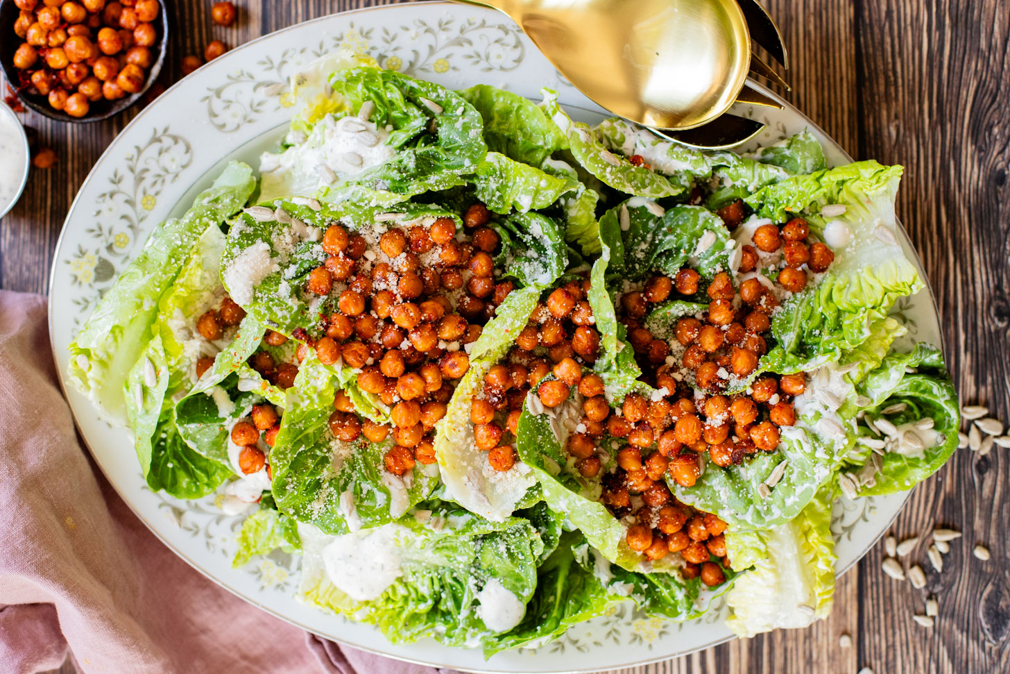 This Little Gem Vegan Ranch Salad is loaded with crisp lettuce, creamy vegan ranch, sunflower seeds and crispy harissa chickpeas | ThisSavoryVegan.com