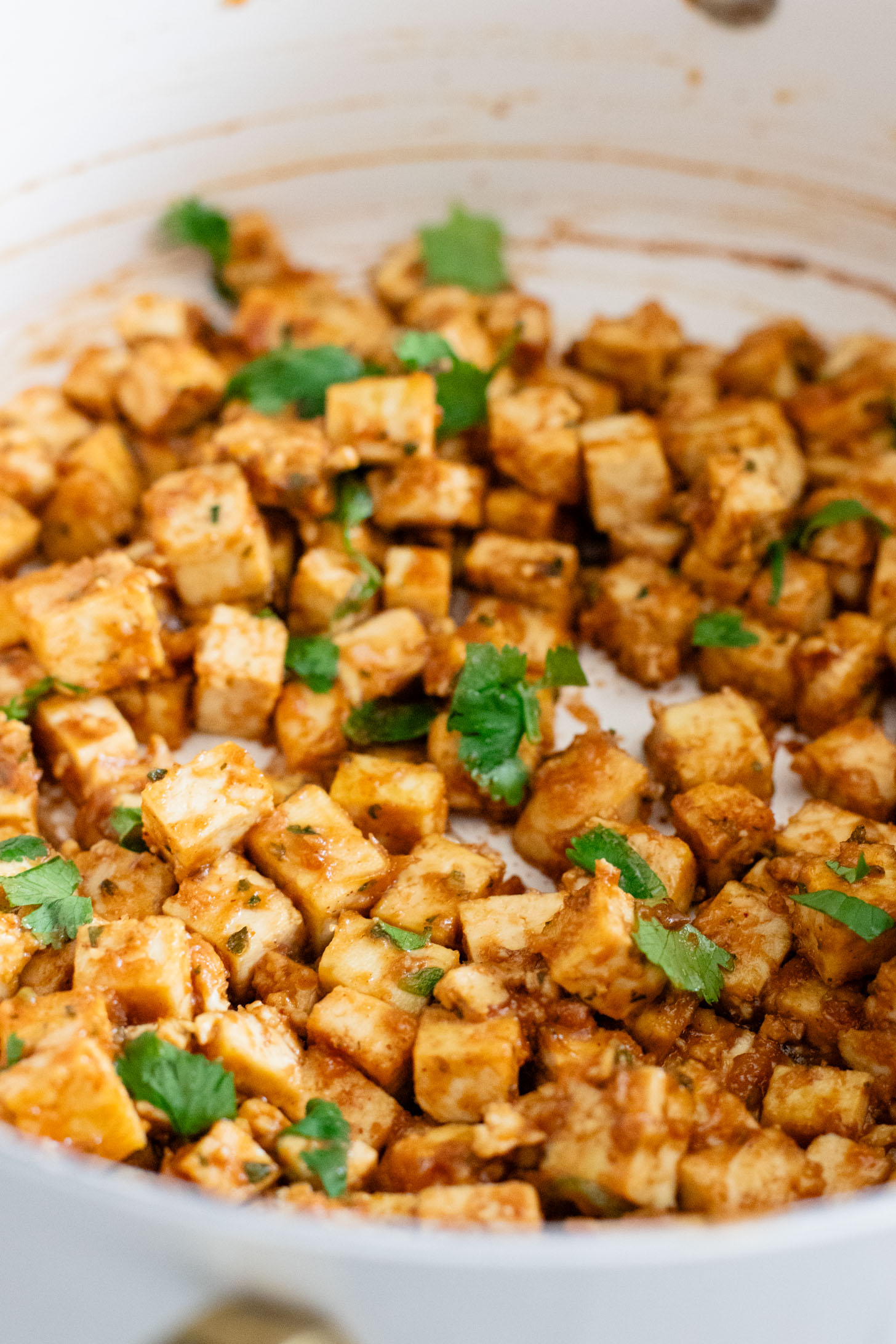 Layered with crispy peanut tofu, a spicy asian sauce and plenty of fresh herbs, these Tofu Lettuce Wraps are bright, easy and filling | ThisSavoryVegan.com