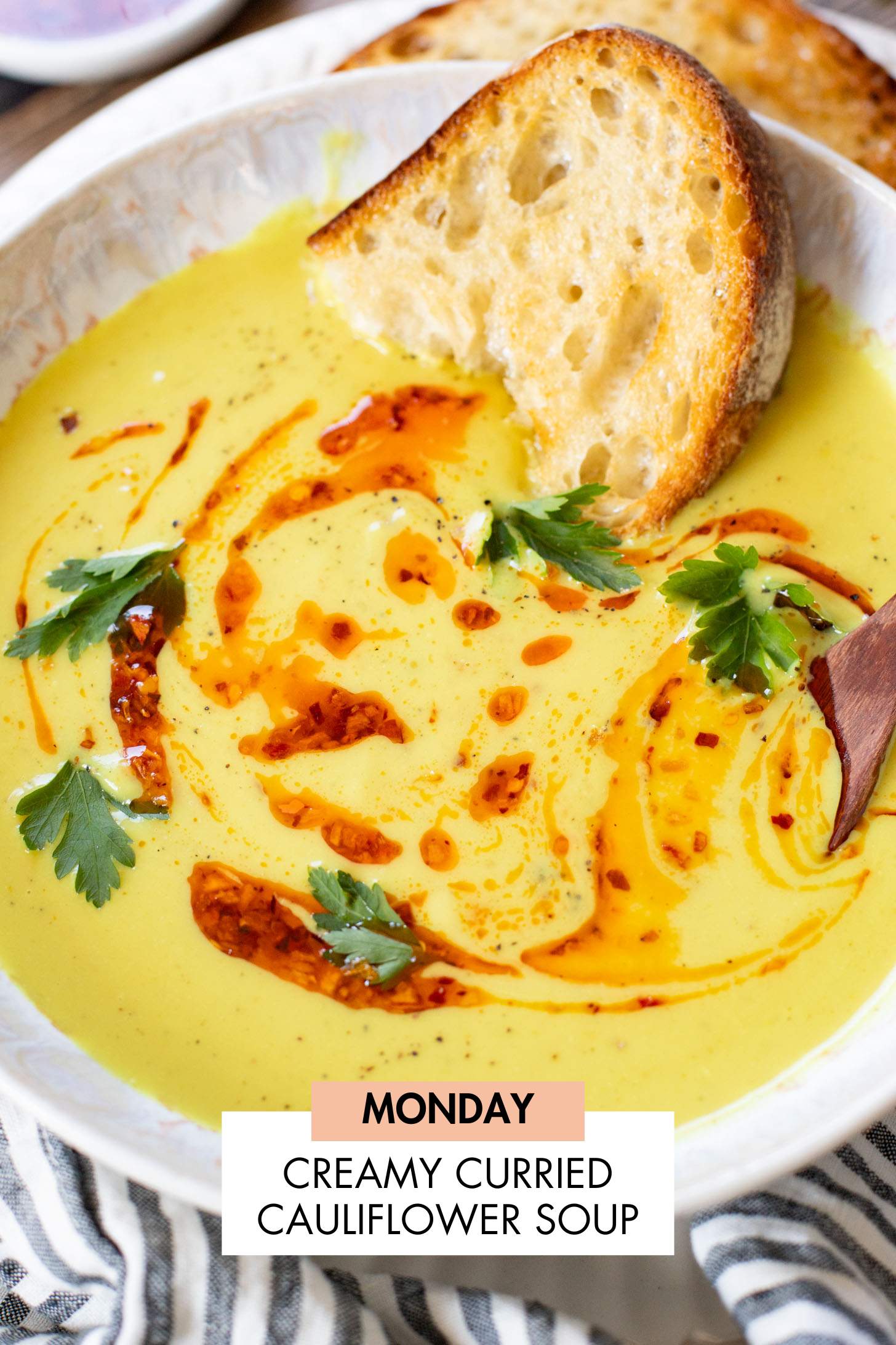 Not sure what to make for dinner this week? I have you covered with 5 simple & delicious vegan dinner ideas! | Vegan Dinner Plan #266 | ThisSavoryVegan.com