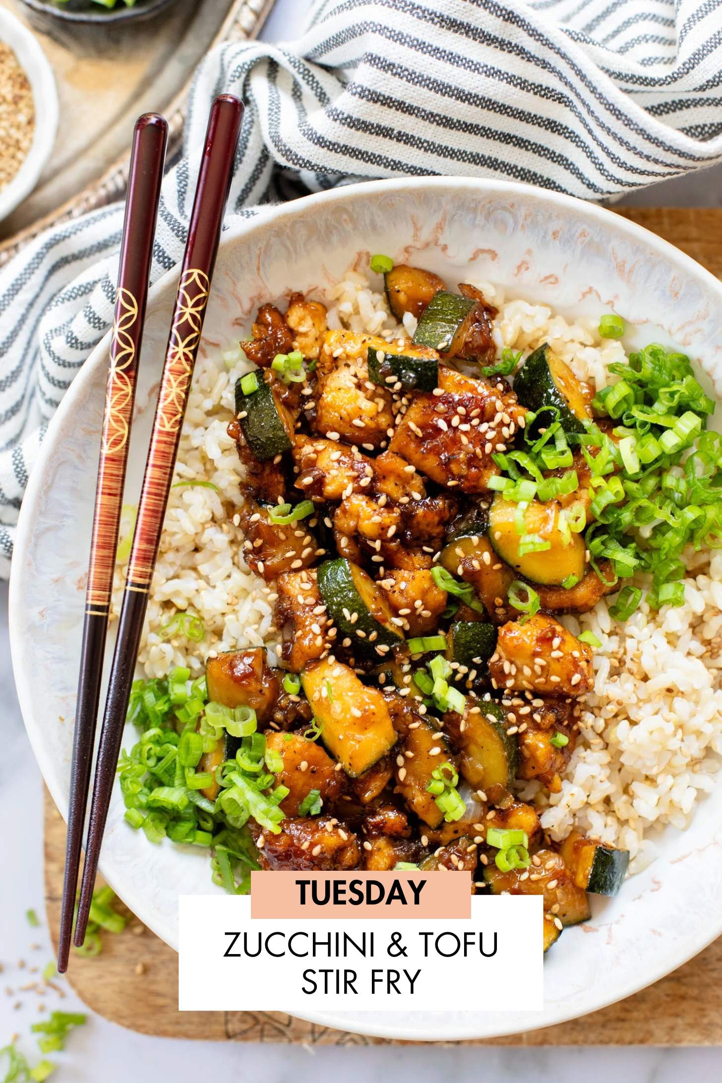 Not sure what to make for dinner this week? I have you covered with 5 simple & delicious vegan dinner ideas! | Vegan Dinner Plan #266 | ThisSavoryVegan.com