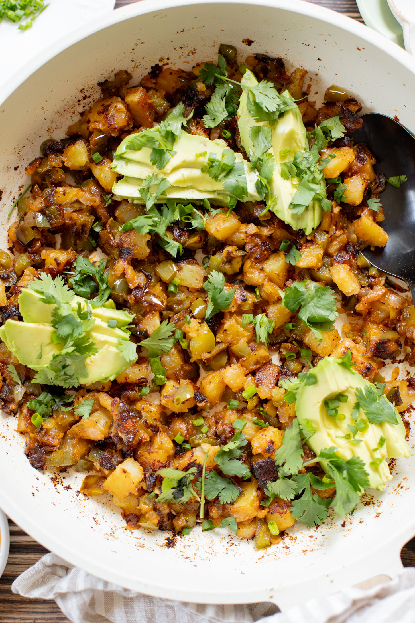 This Breakfast Potato Hash has simple ingredients, is dairy-free and is the perfect side dish for your next vegan brunch | ThisSavoryVegan.com