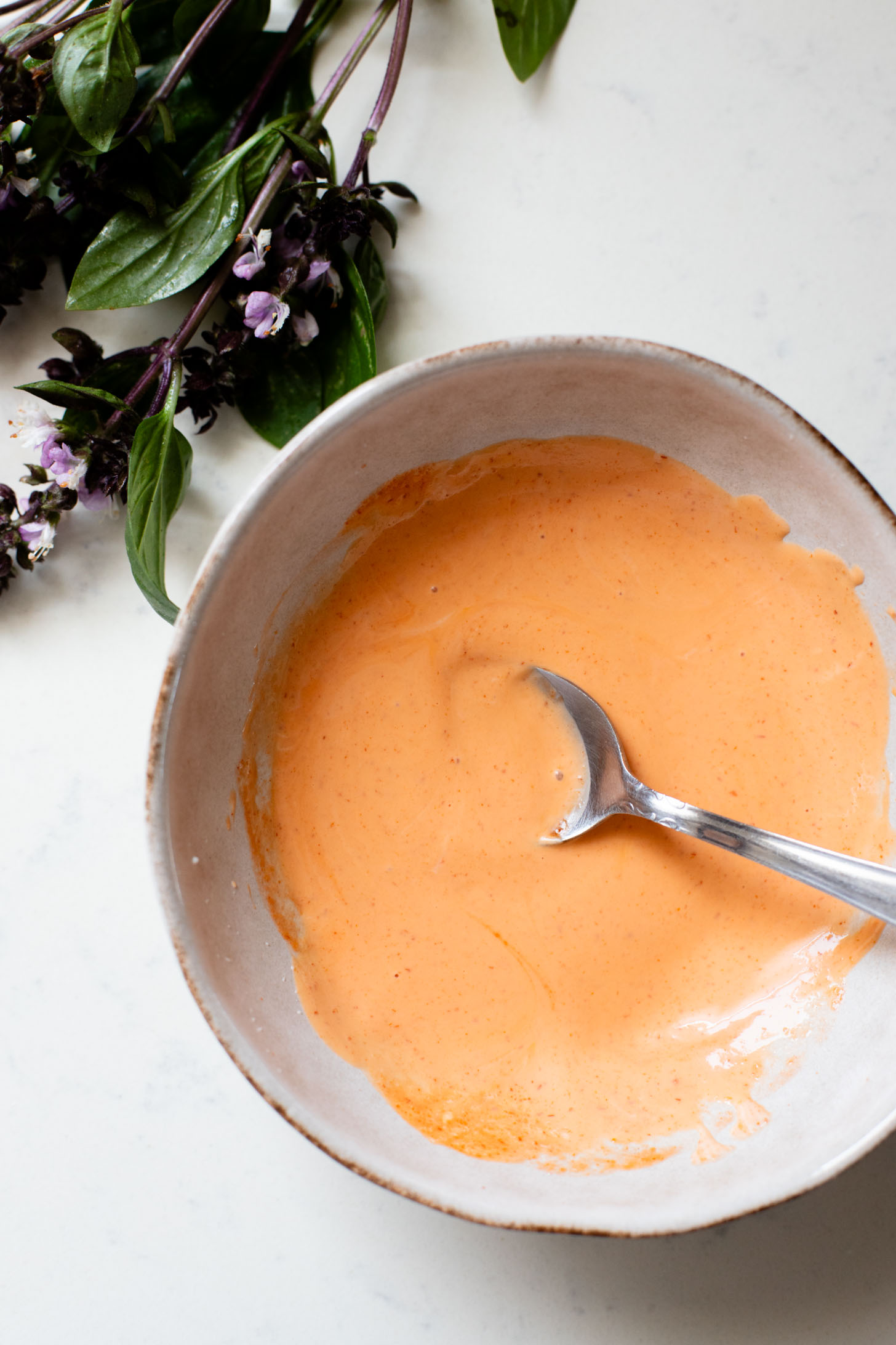 These Vegan Thai Beef Tacos are an explosion of flavor - filled with soy "beef" crumbles in a Thai-inspired sauce, spicy mayo, avocado & cabbage | ThisSavoryVegan.com