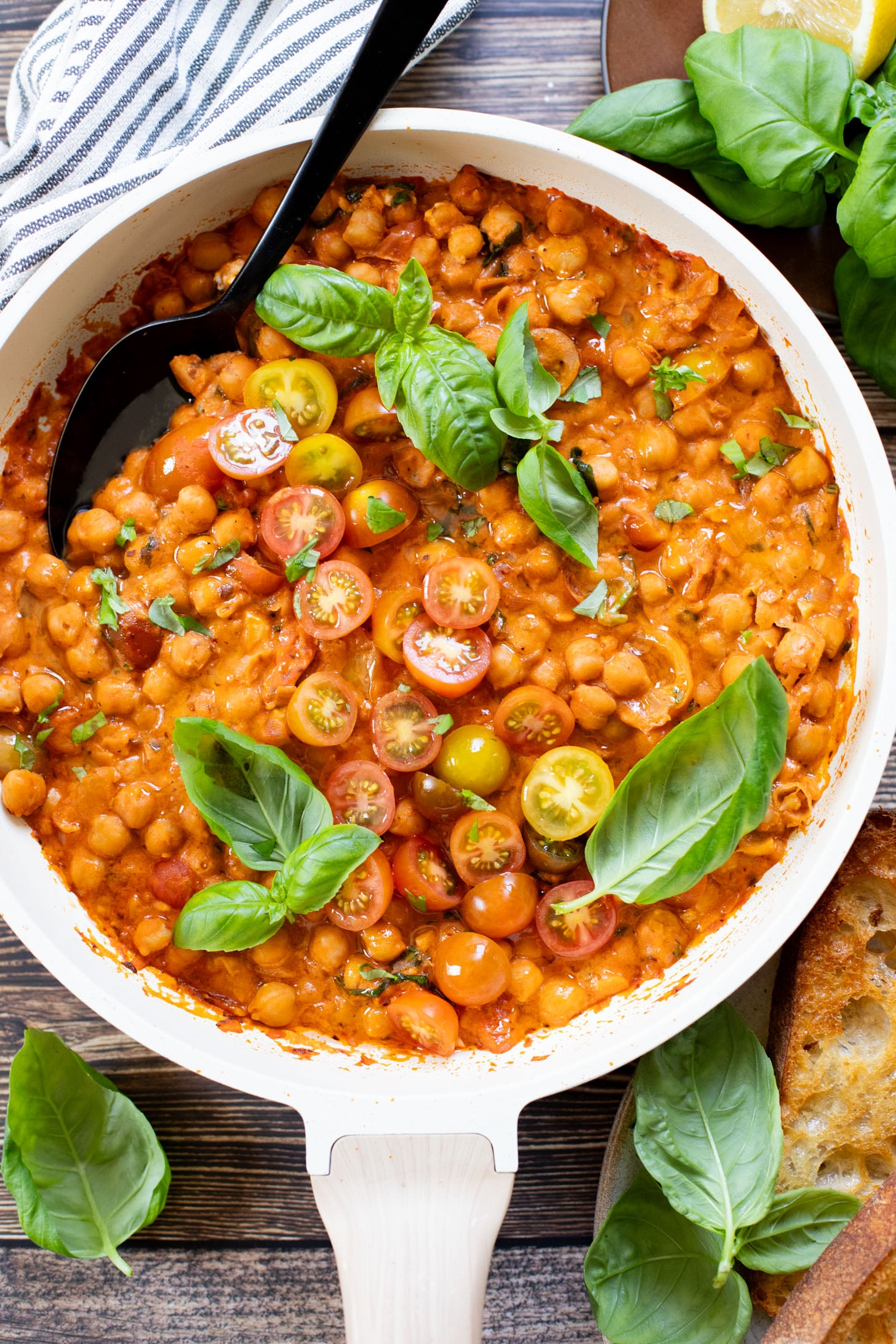 These Creamy Tomato Chickpeas make the perfect one-pot vegan dinner! Ready in just 30 minutes with simple ingredients | ThisSavoryVegan.com