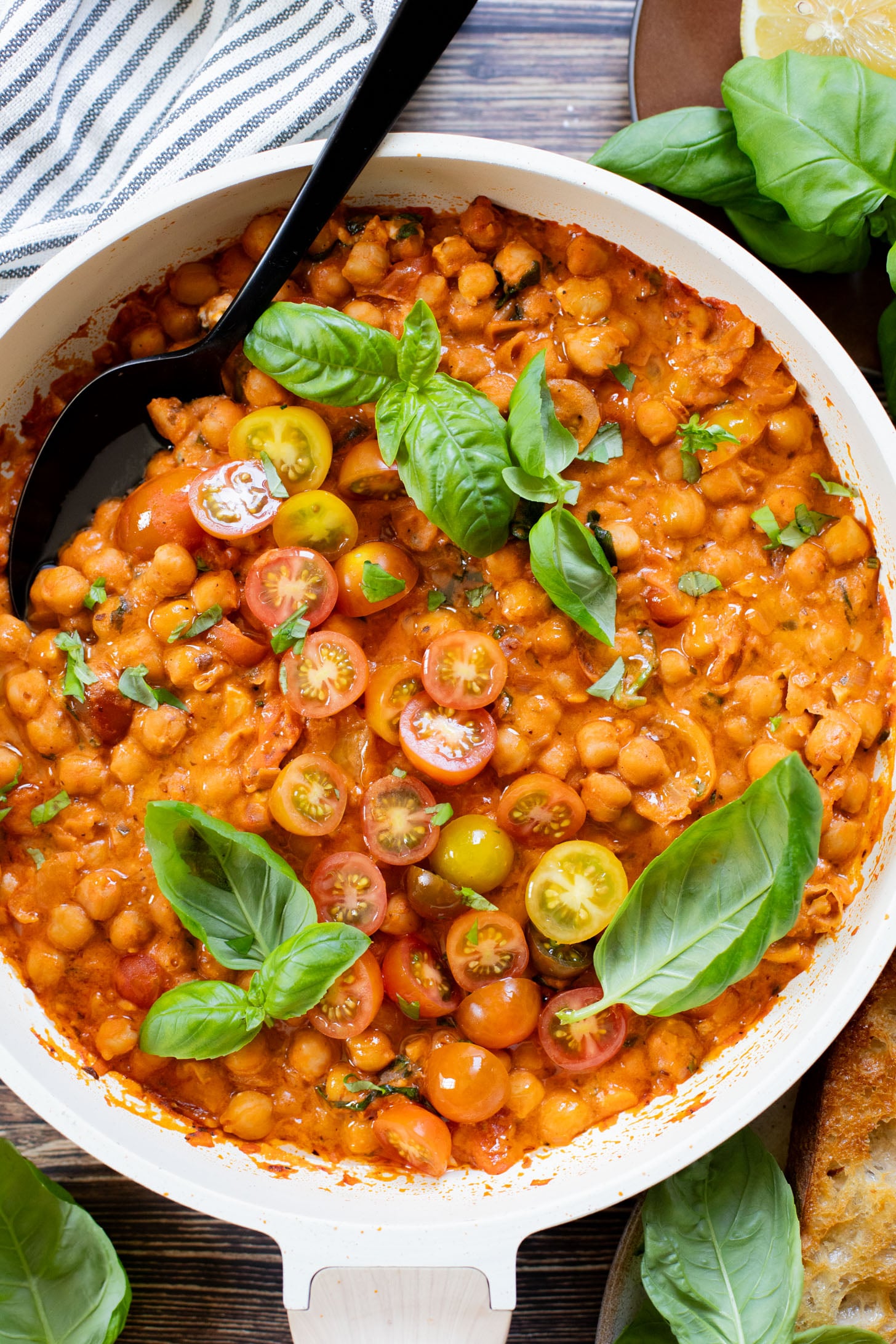 These Creamy Tomato Chickpeas make the perfect one-pot vegan dinner! Ready in just 30 minutes with simple ingredients | ThisSavoryVegan.com