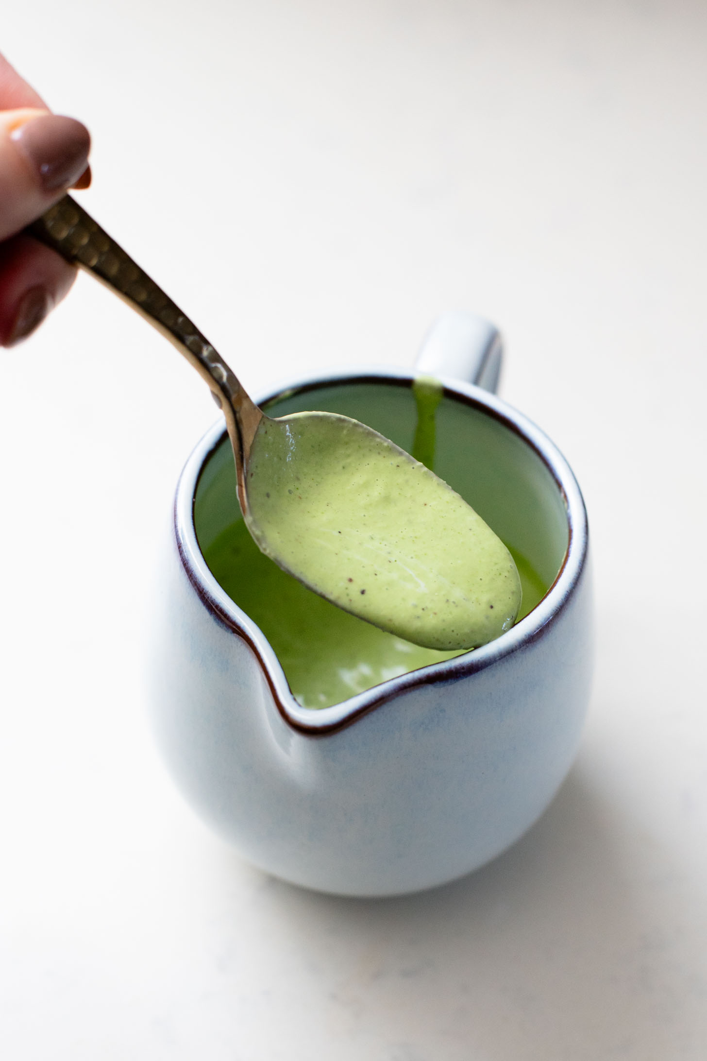 These Lemon Herb Sweet Potato Quinoa Bowls are healthy and tasty! Quinoa & kale salad is topped with roasted sweet potatoes & basil dressing | ThisSavoryVegan.com