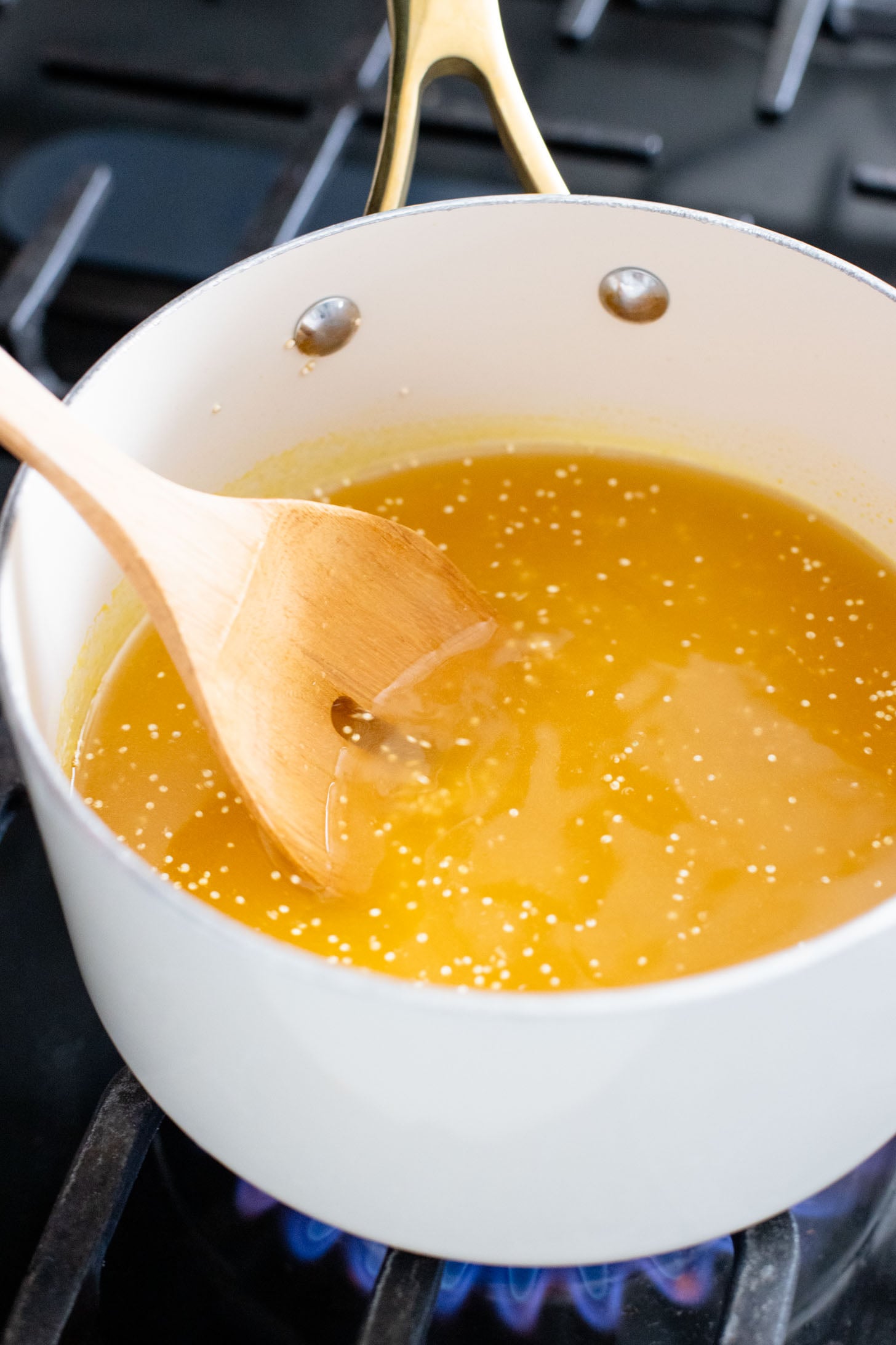 This Chipotle Butternut Squash Quinoa Salad is the perfect fall meal. Roasted squash, tender quinoa, black beans, kale & a chipotle dressing | ThisSavoryVegan.com