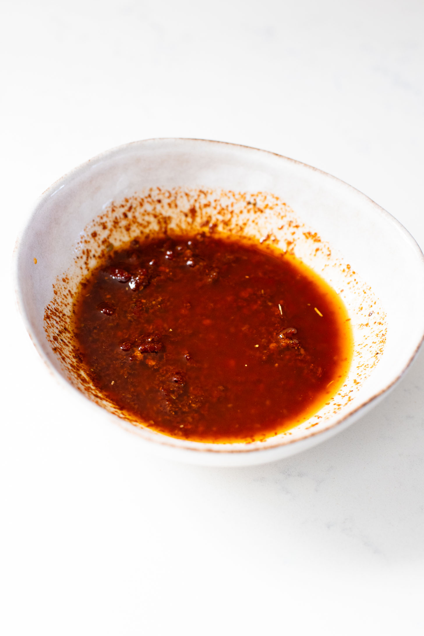 These Chipotle Oyster Mushroom Bowls are like fajitas with the addition of crispy mushrooms. Topped with avocado & dairy-free chipotle mayo | ThisSavoryVegan.com