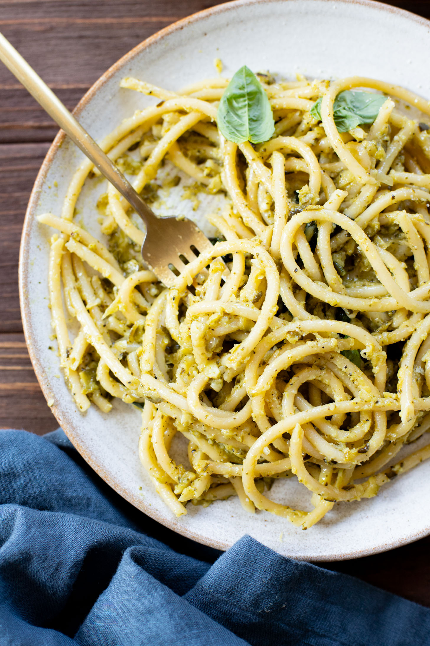 This Lemon Zucchini Bucatini is a simple vegan pasta dish that is creamy, loaded with veggies & 100% dairy-free | ThisSavoryVegan.com