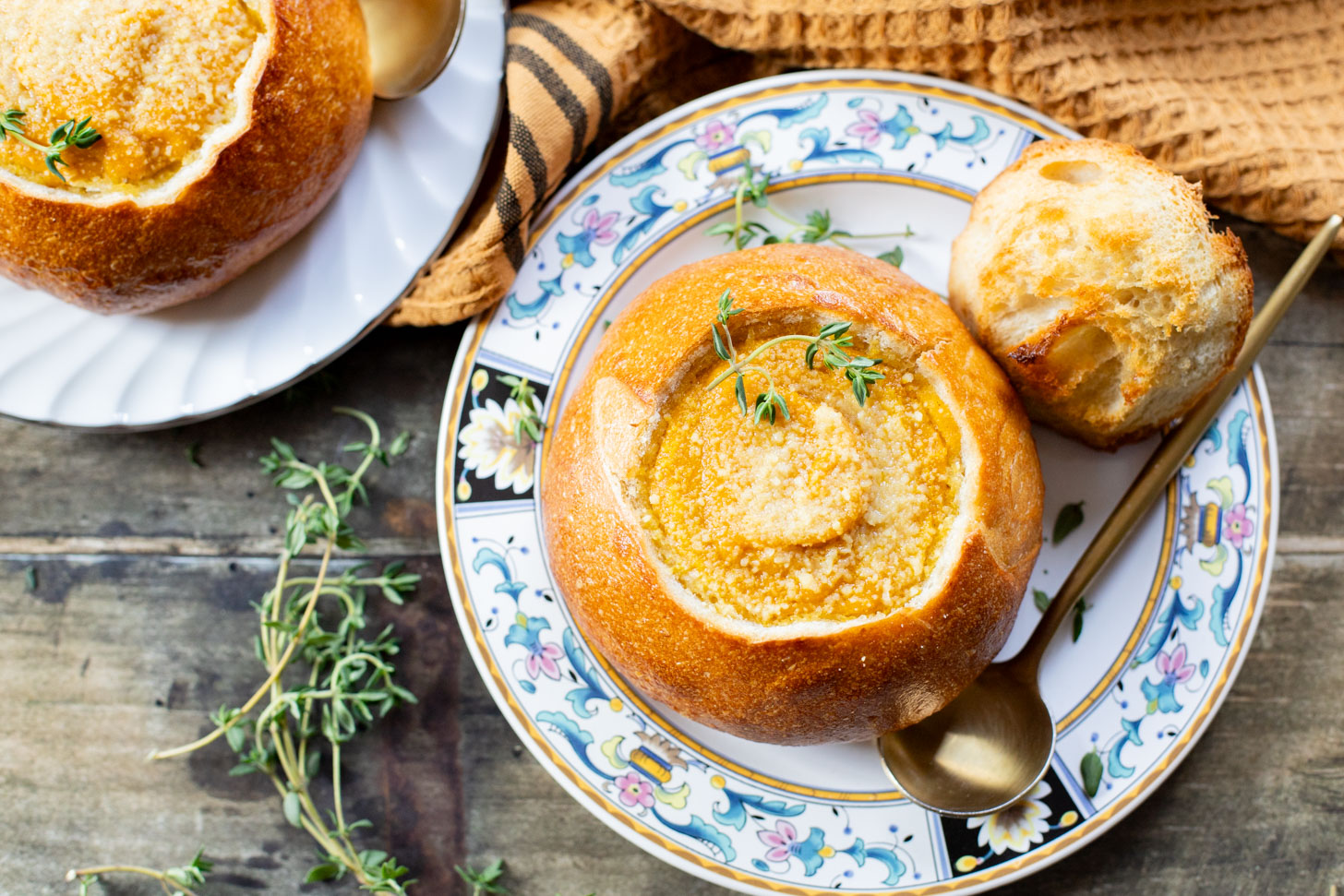 These Butternut Squash Soup Bread Bowls are cozy, delicious and EASY! The best way to enjoy a creamy, vegan soup | ThisSavoryVegan.com