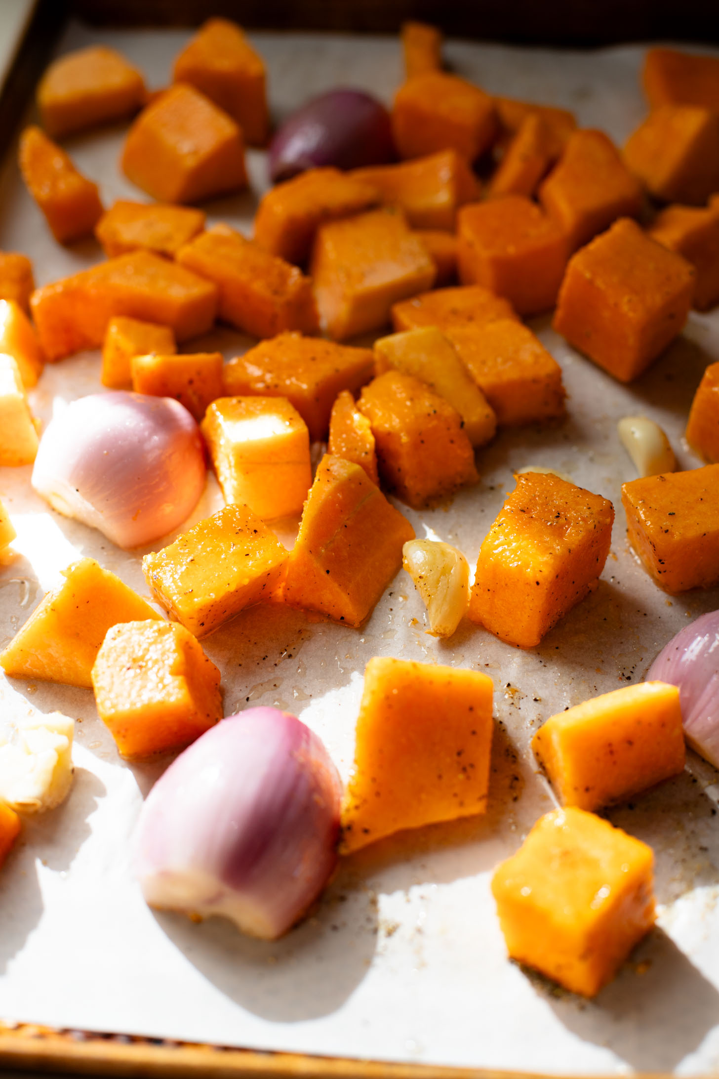 This Brown Butter Butternut Squash Bucatini is a dairy-free pasta dream! Roasted veggies are the base of this super creamy sauce | ThisSavoryVegan.com