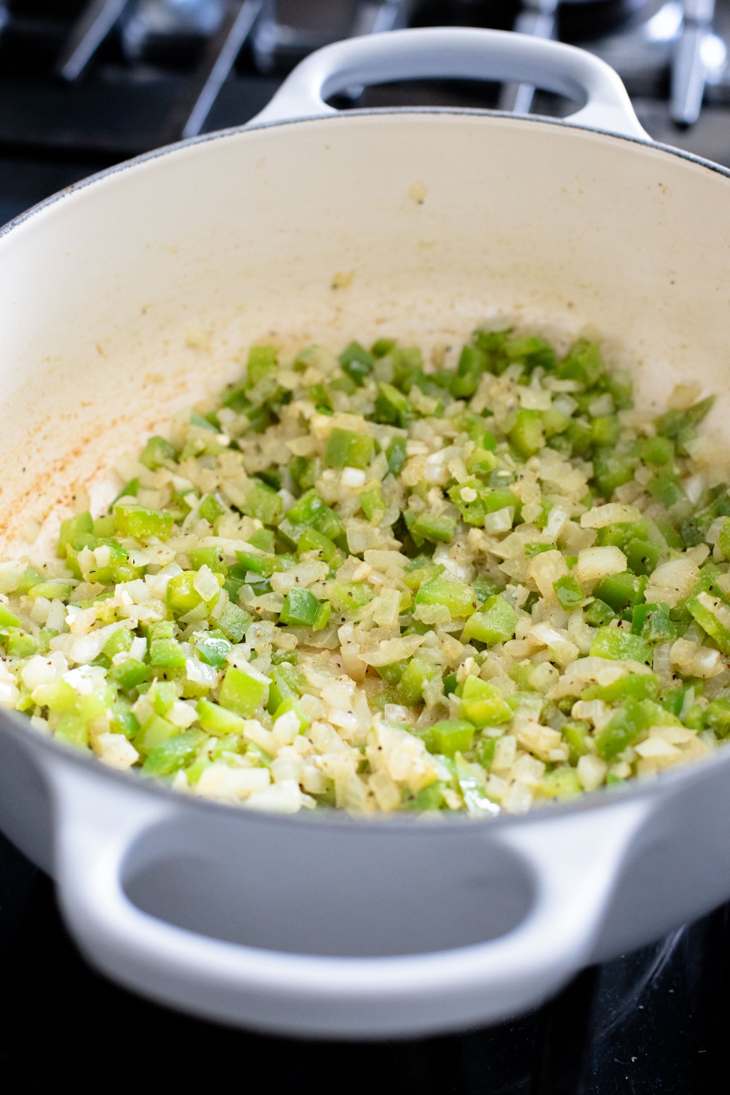Simple, quick and delicious, this Salsa Verde Lentil Soup is the perfect fall dinner. Ready in 30 minutes and packed with flavor | ThisSavoryVegan.com