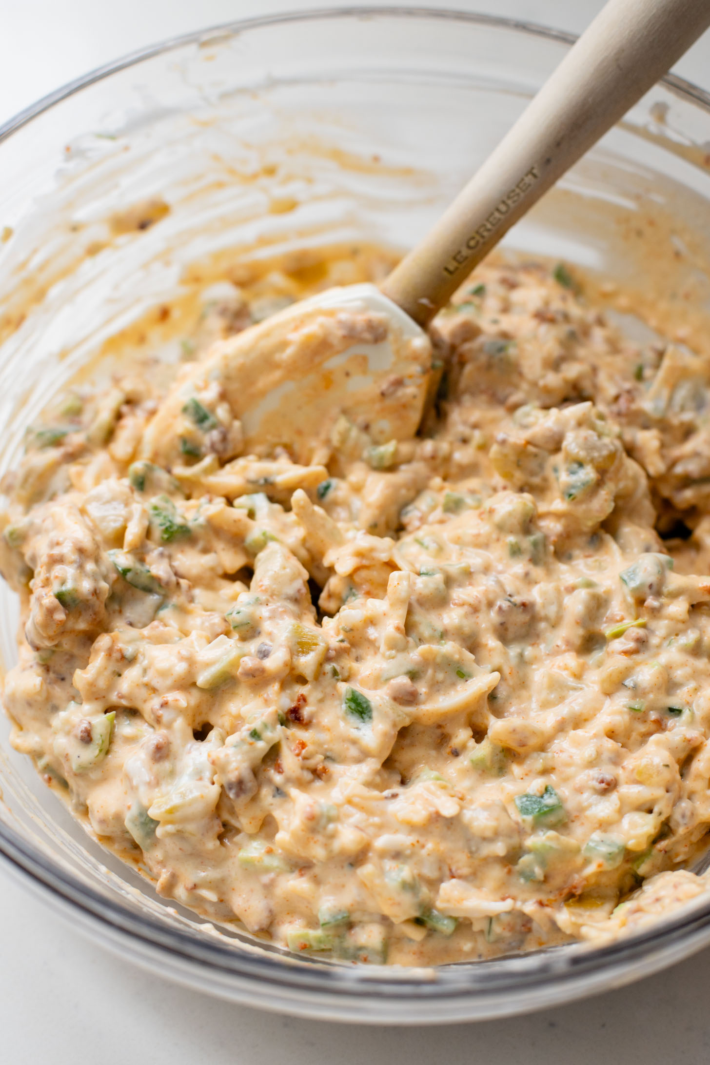 This Vegan Jalapeño Popper Dip is a dairy-free take on a classic game day snack! Perfectly creamy with a hint of spice from soy chorizo | ThisSavoryVegan.com