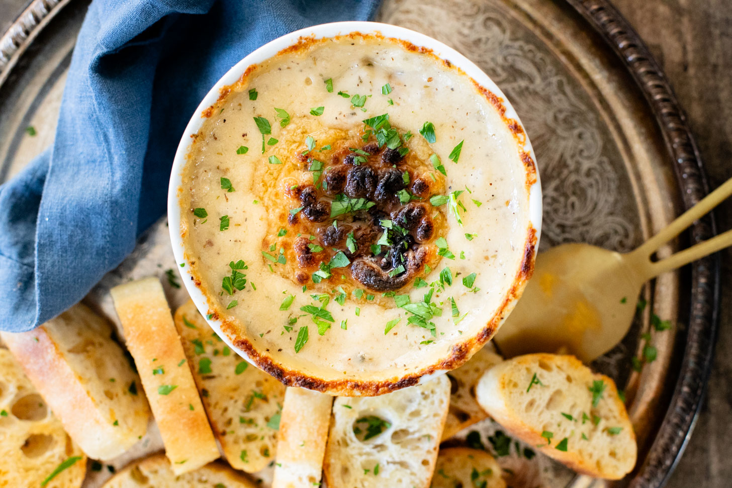 If you want to impress a crowd, bring this Vegan Caramelized Shallot Cheese Dip to your next party! It is the perfect vegan appetizer | ThisSavoryVegan.com