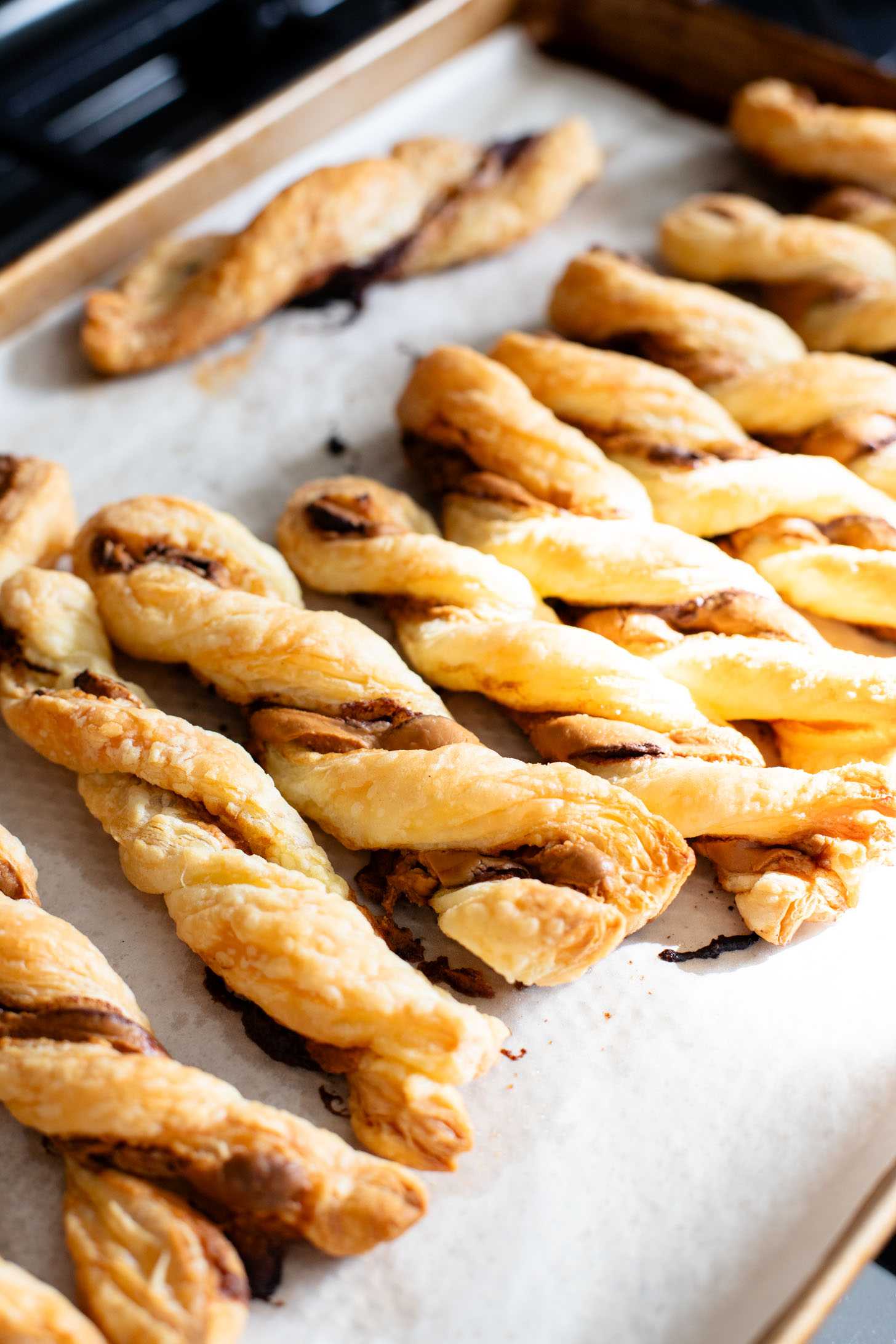 These Chocolate Cookie Butter Twists are the perfect holiday sweet treat. Dairy-free and totally tasty dessert idea | ThisSavoryVegan.com