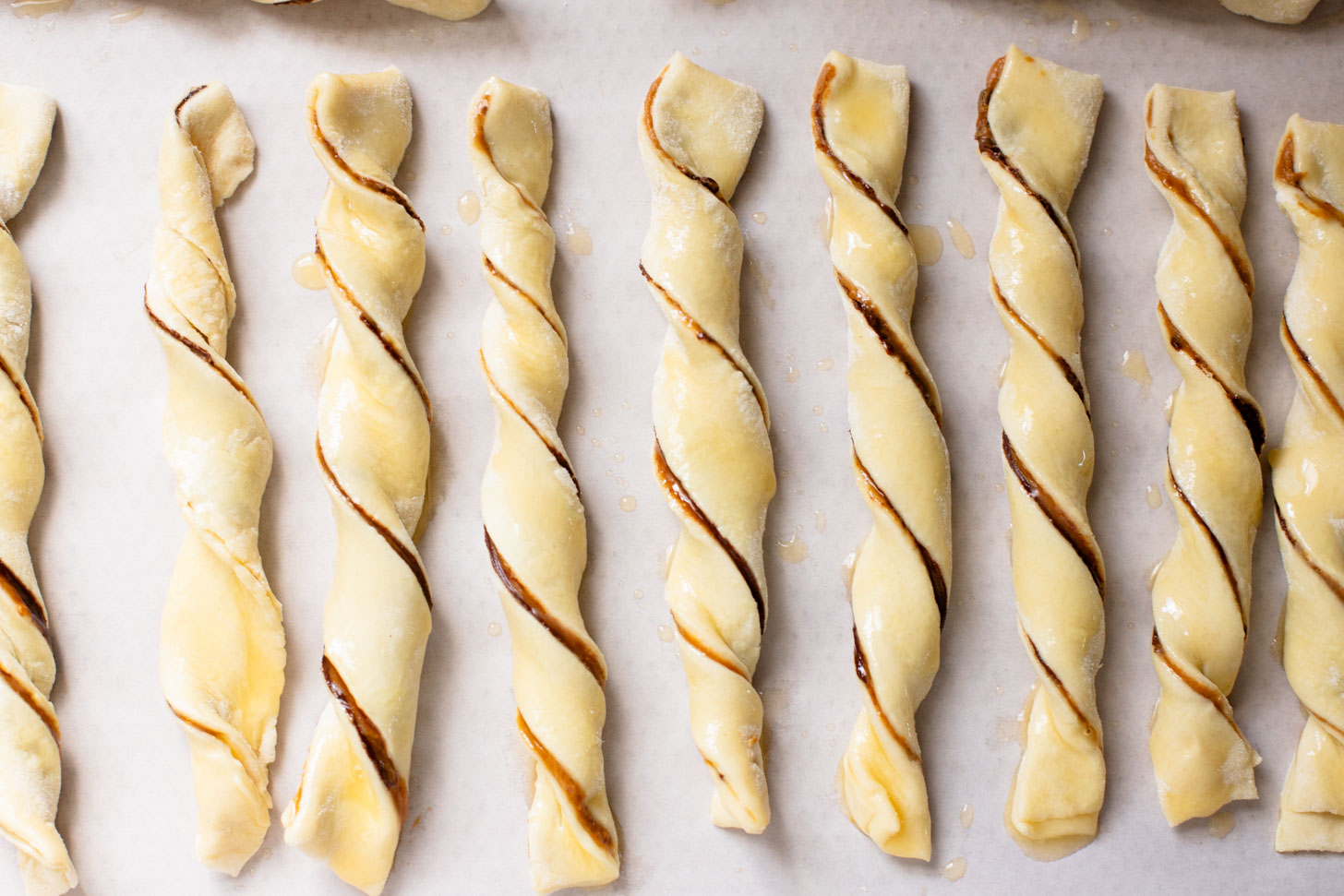 These Chocolate Cookie Butter Twists are the perfect holiday sweet treat. Dairy-free and totally tasty dessert idea | ThisSavoryVegan.com