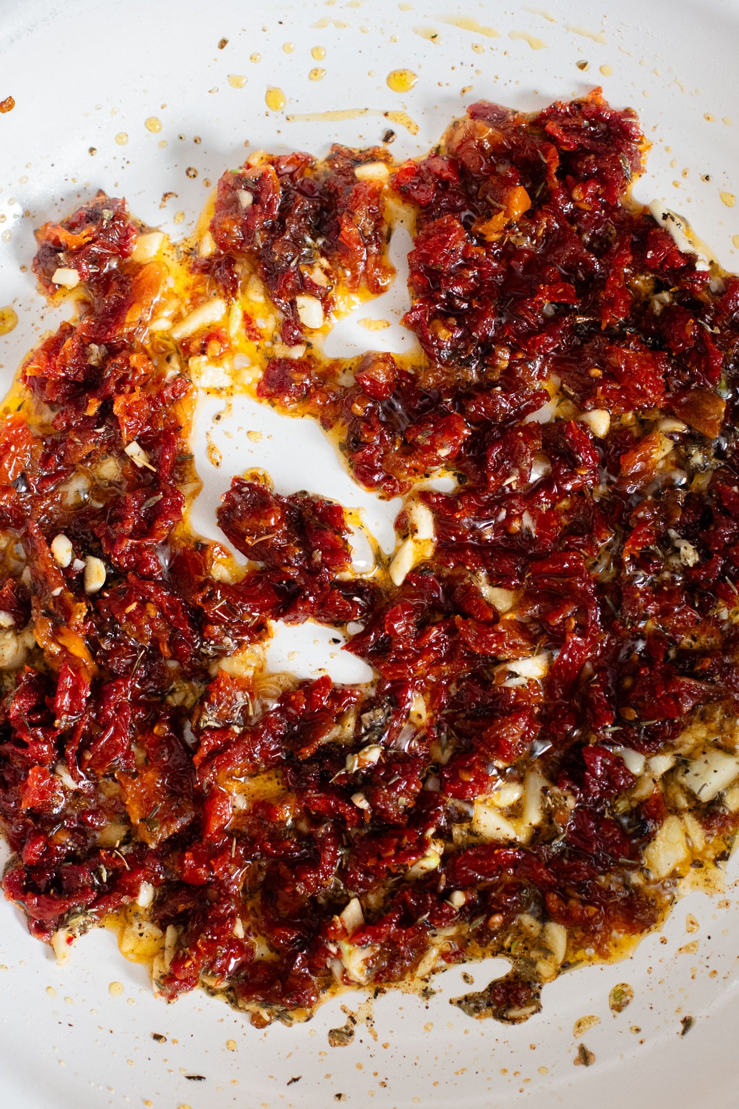 These Marry Me Chickpeas are creamy, delicious...and made in one pot! The perfect Tuscan flavor and best served with toasted bread | ThisSavoryVegan.com