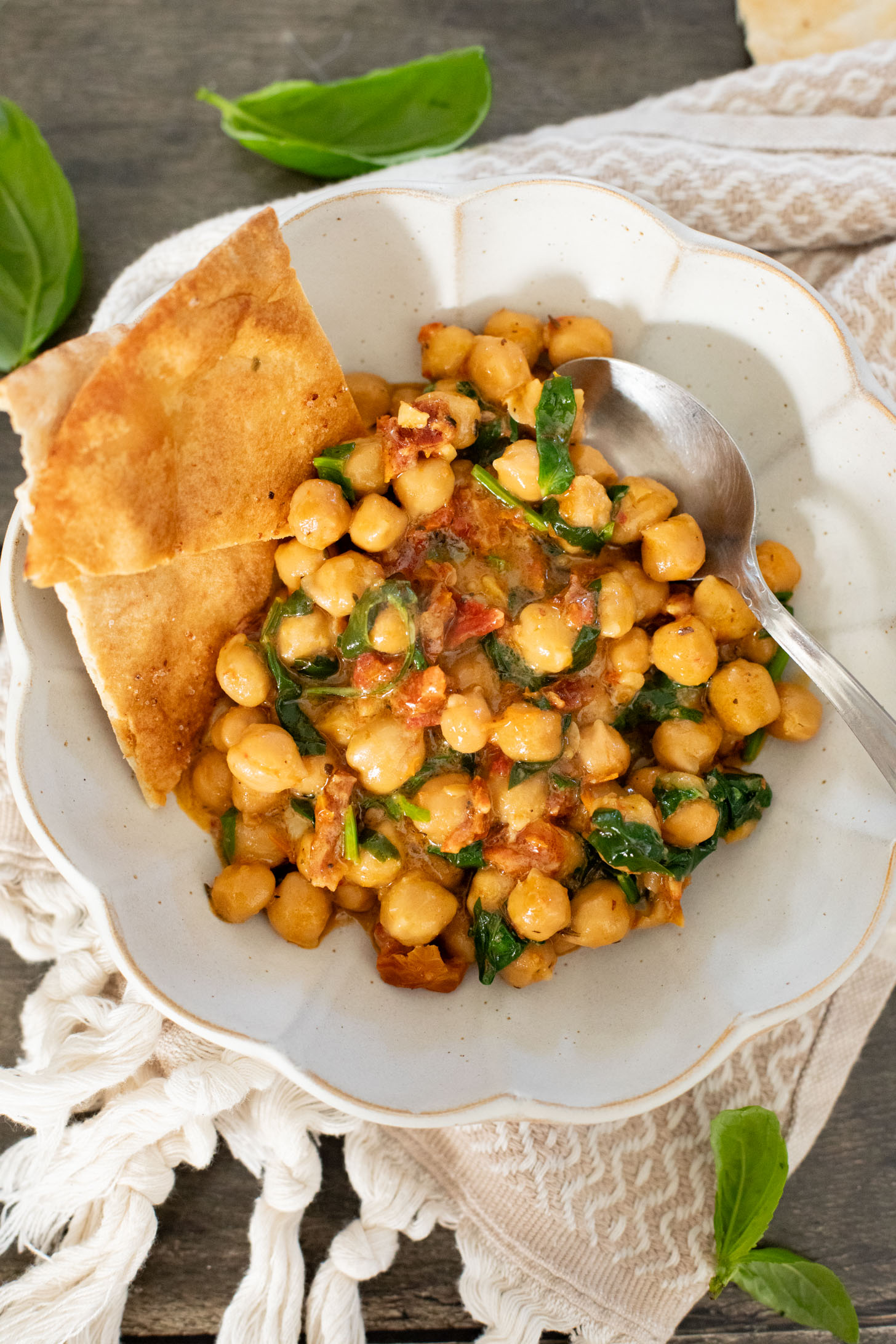 These Marry Me Chickpeas are creamy, delicious...and made in one pot! The perfect Tuscan flavor and best served with toasted bread | ThisSavoryVegan.com