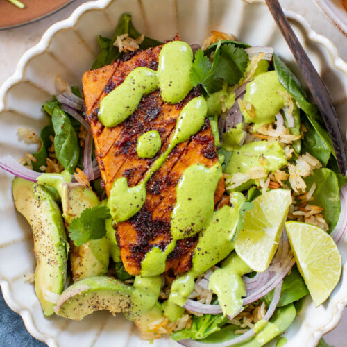 This Crispy Rice Salad with Chipotle Tofu is a vegan dinner that doesn't skimp on flavor. Served with a creamy cilantro dressing | ThisSavoryVegan.com