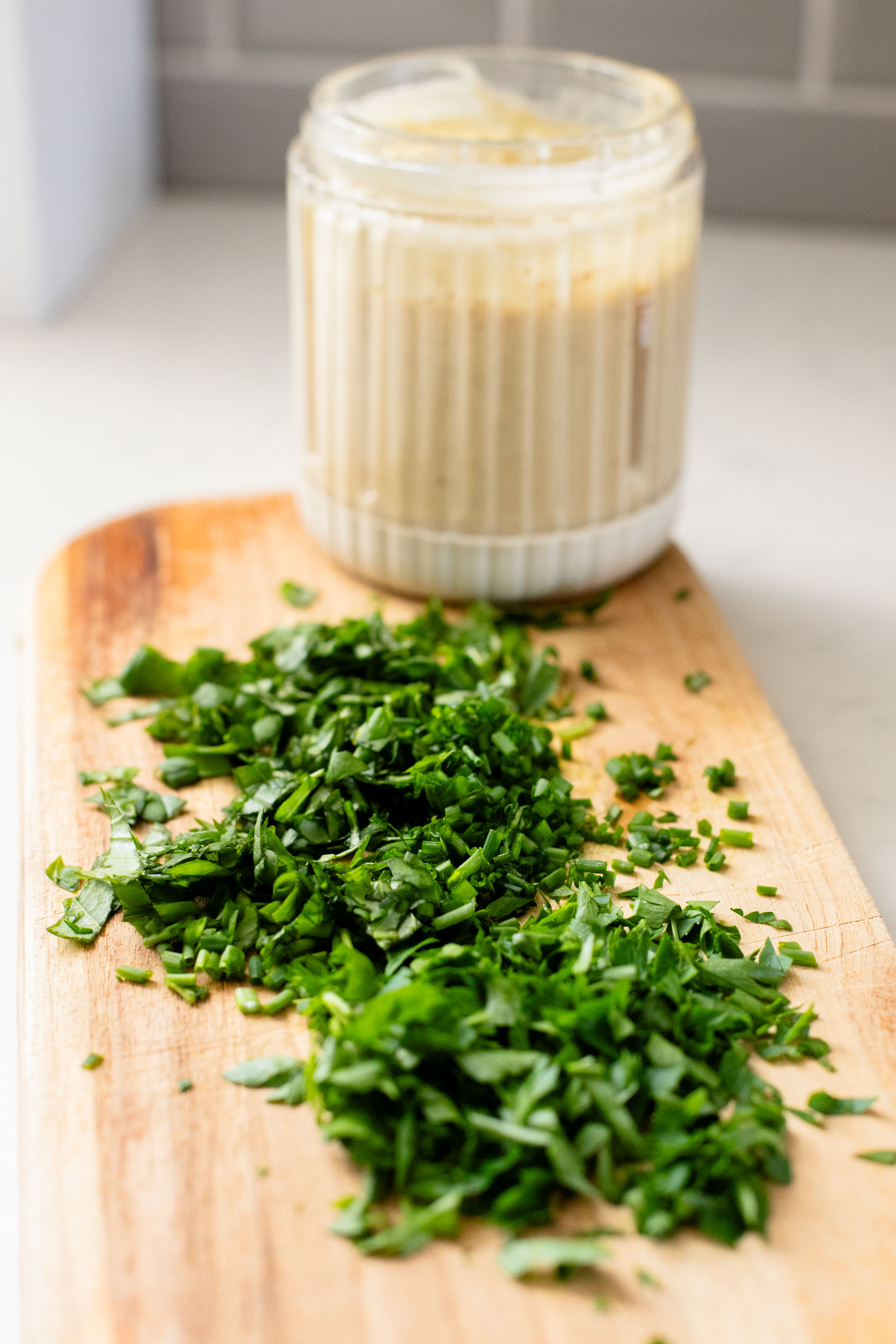 This Vegan Honey Mustard Potato Salad is the perfect spring side dish! Made with fingerling potatoes and a tangy mustard dressing | ThisSavoryVegan.com