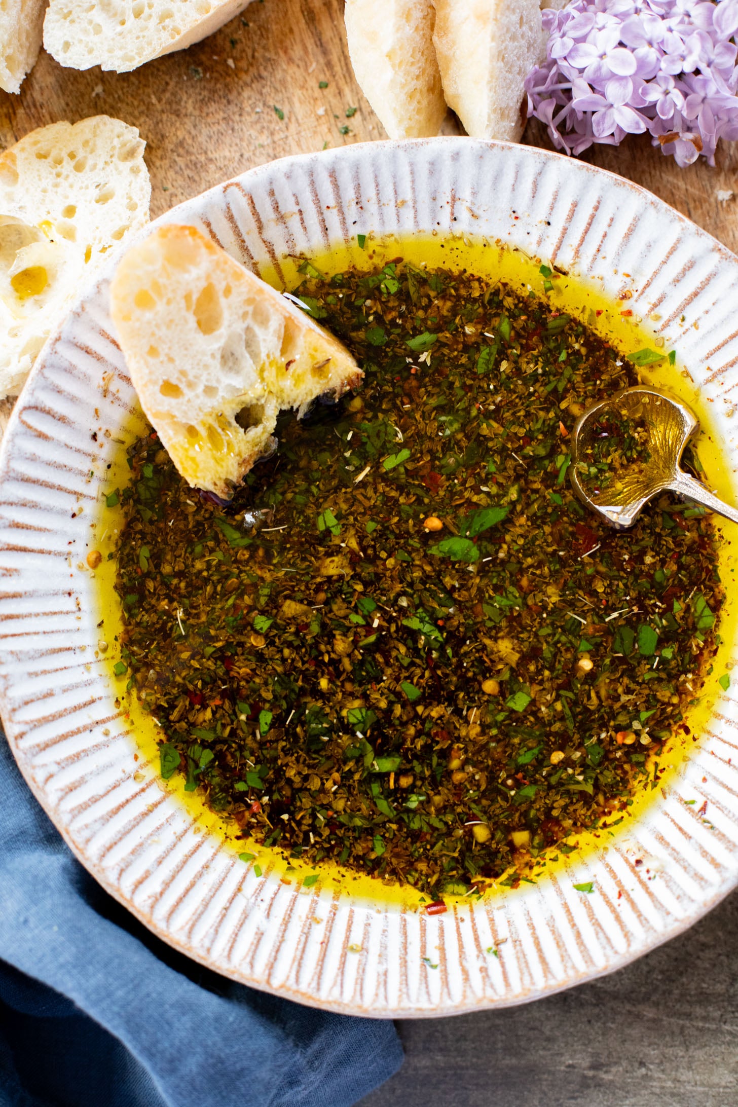 There is nothing better than enjoying some Bread Dipping Oil with some warm bread. Ready in 5 minutes and super delicious | ThisSavoryVegan.com