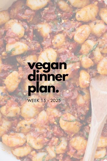 Make your life easier and use my weekly vegan dinner plans! Five nights of vegan dinner recipes and a grocery list released every Saturday | ThisSavoryVegan.com
