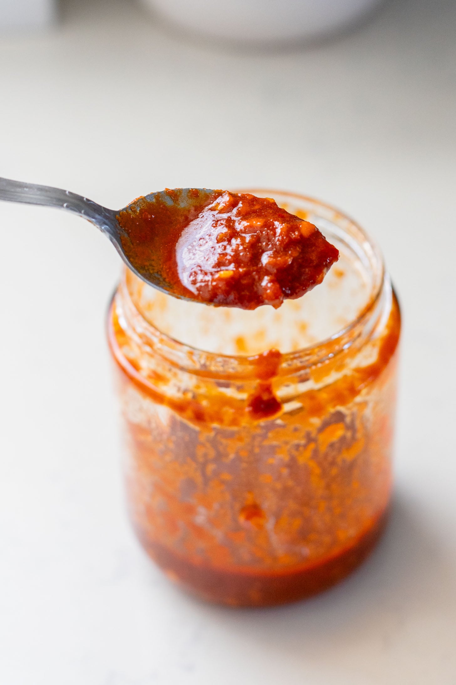 This Vegan Steak Stir-Fry has been on repeat at my house. It is quick, protein-packed and super tasty. The leftovers are great for lunches too | ThisSavoryVegan.com