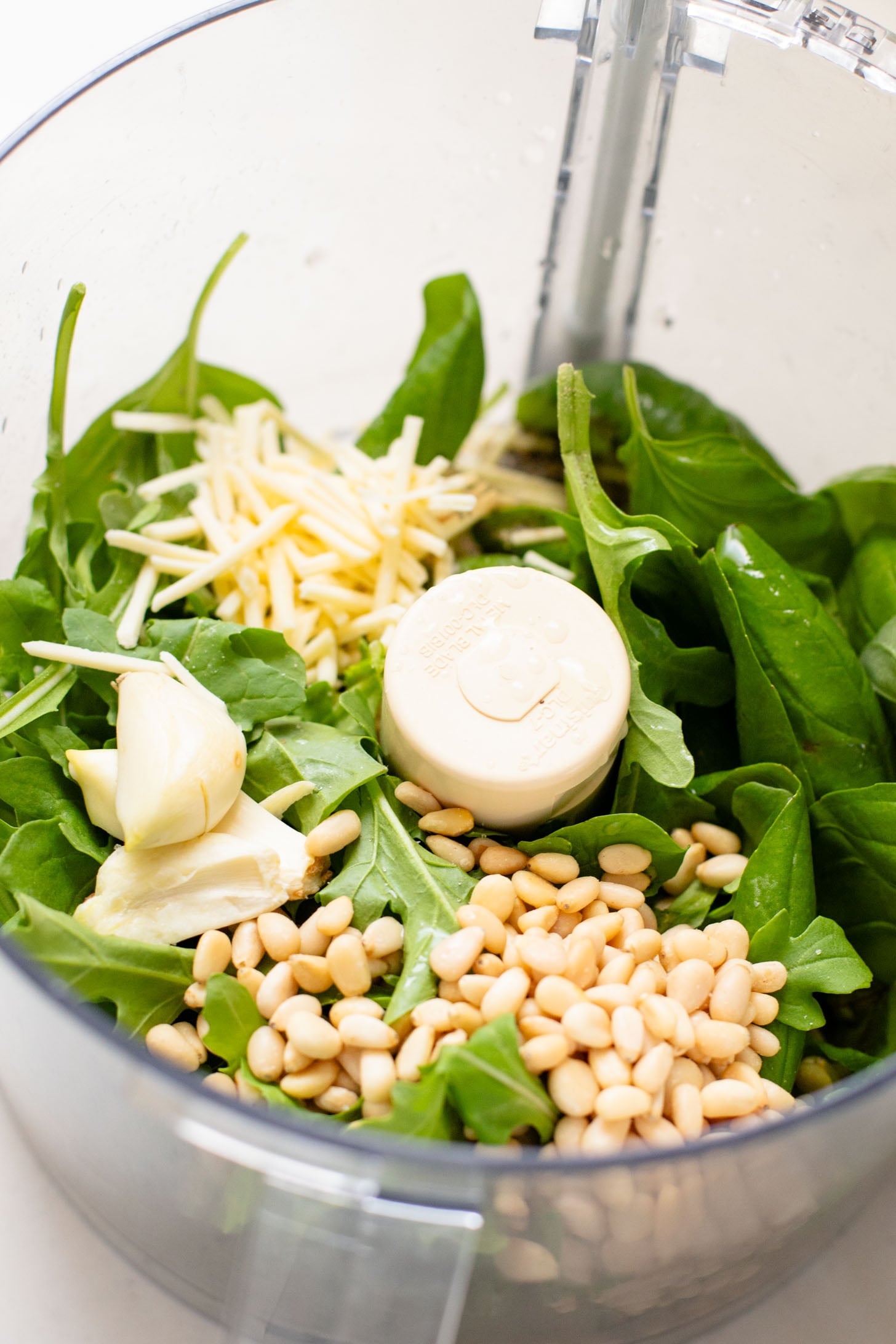 This Vegan Chicken Pesto Sandwich is the ultimate summer sandwich recipe! Perfect for a picnic or beach day | ThisSavoryVegan.com
