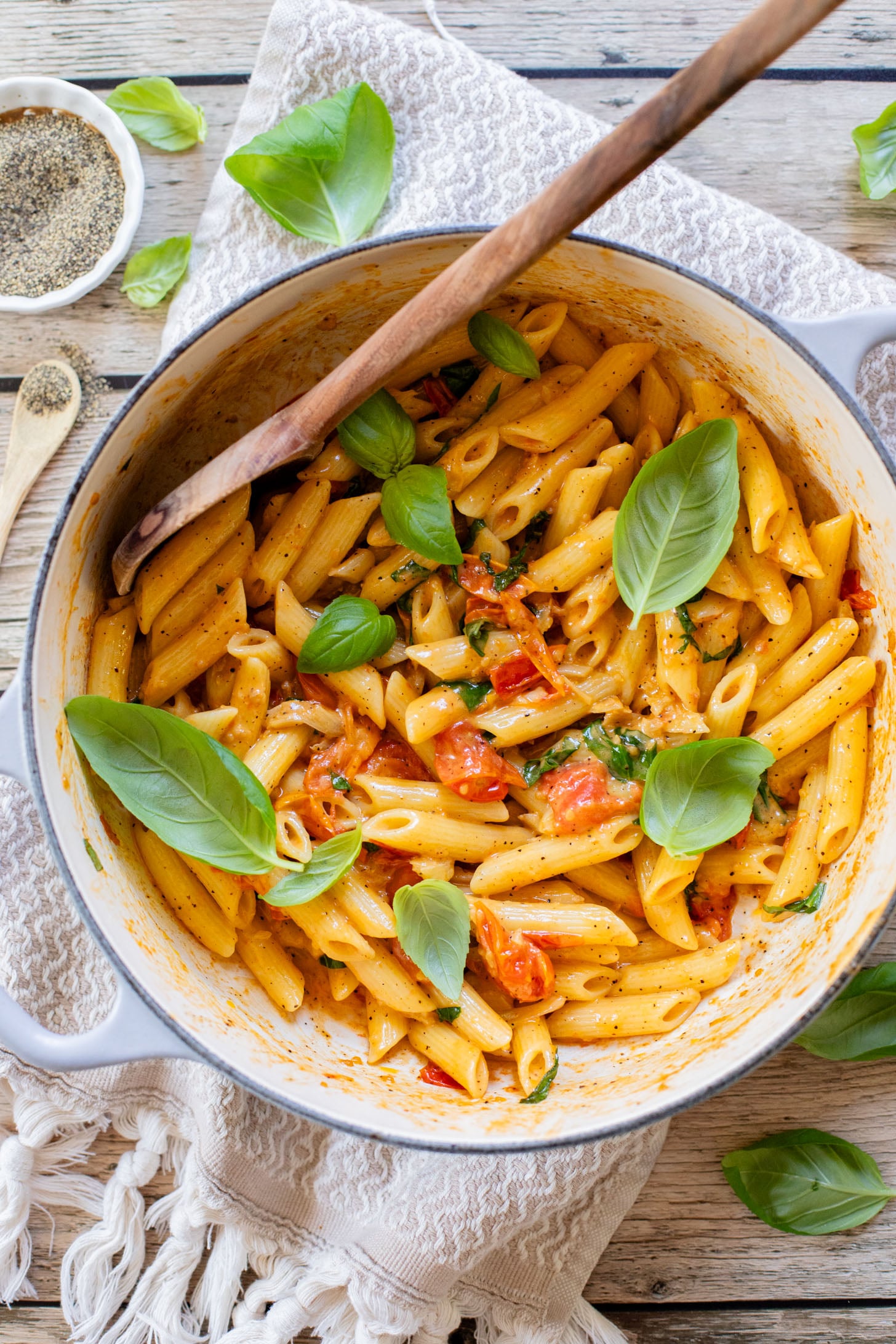 This 5-Ingredient Tomato Basil Penne is a quick, one-pot dinner! The cherry tomatoes & dairy-free cream make the best pasta sauce | ThisSavoryVegan.com